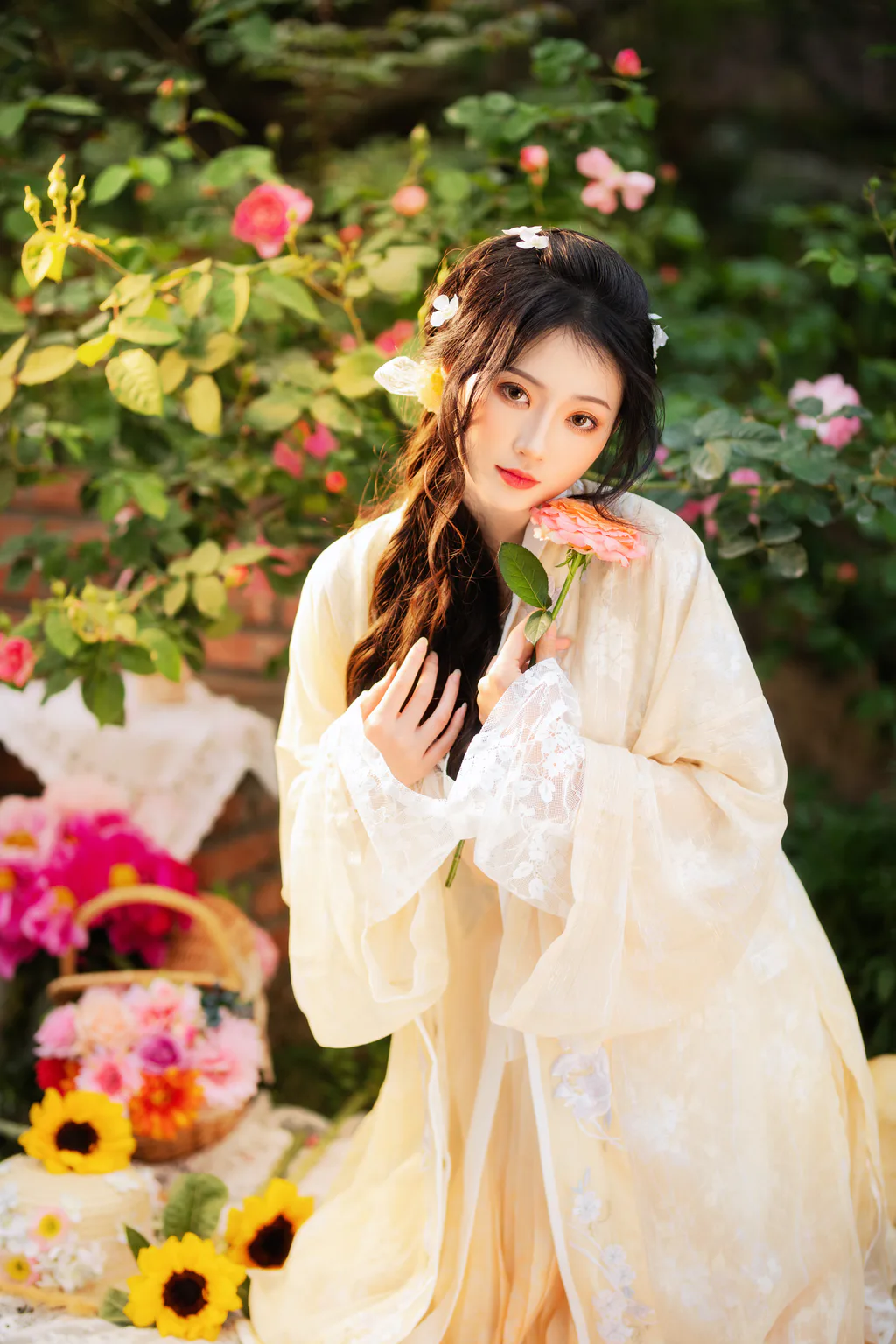[YITUYU艺图语]2023.04.18 午后玫瑰 柳柳杨柳柳_ [22+1P/147MB]插图1
