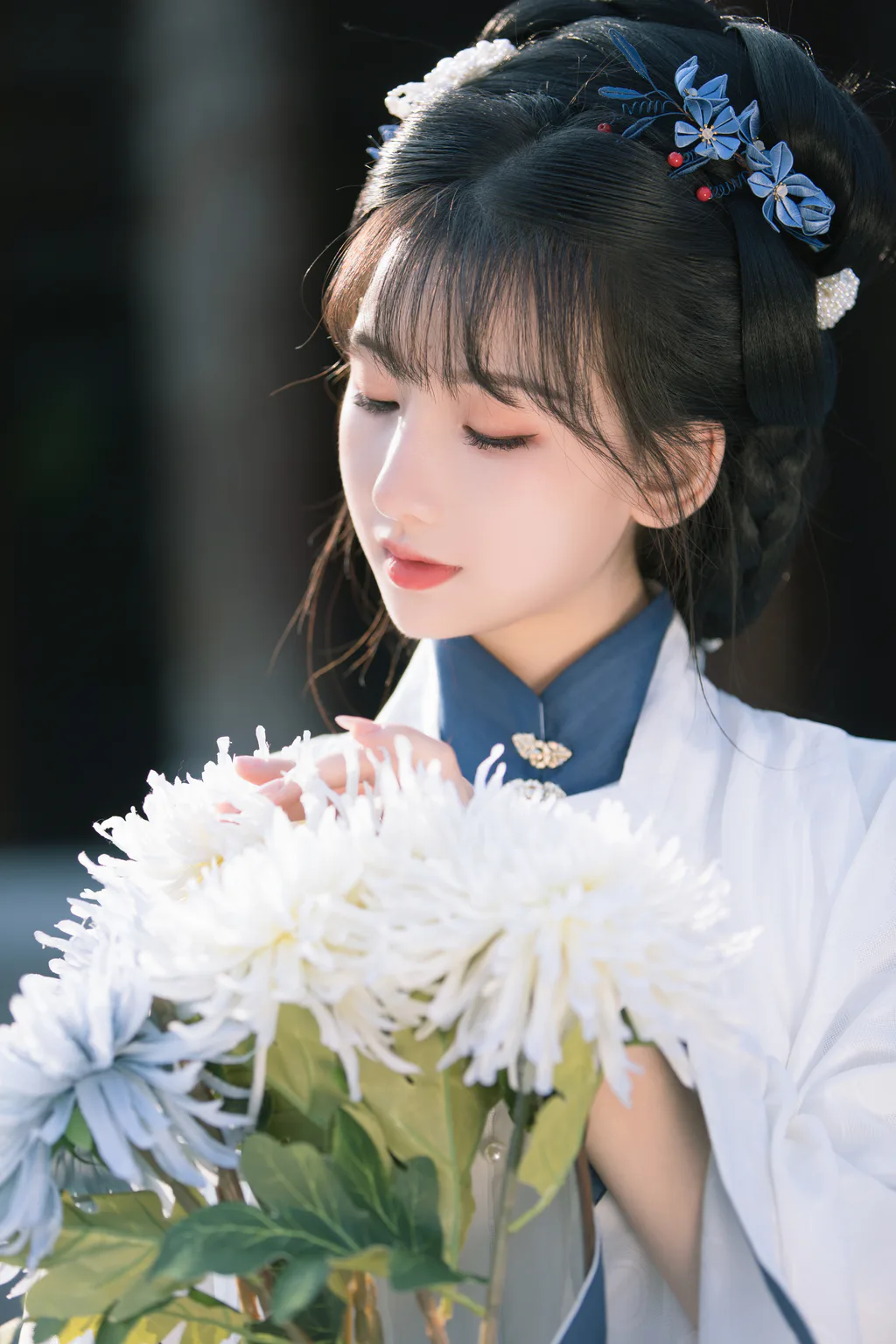 [YITUYU艺图语]2023.05.01 咏菊 五月兔[34+1P/565MB]插图1