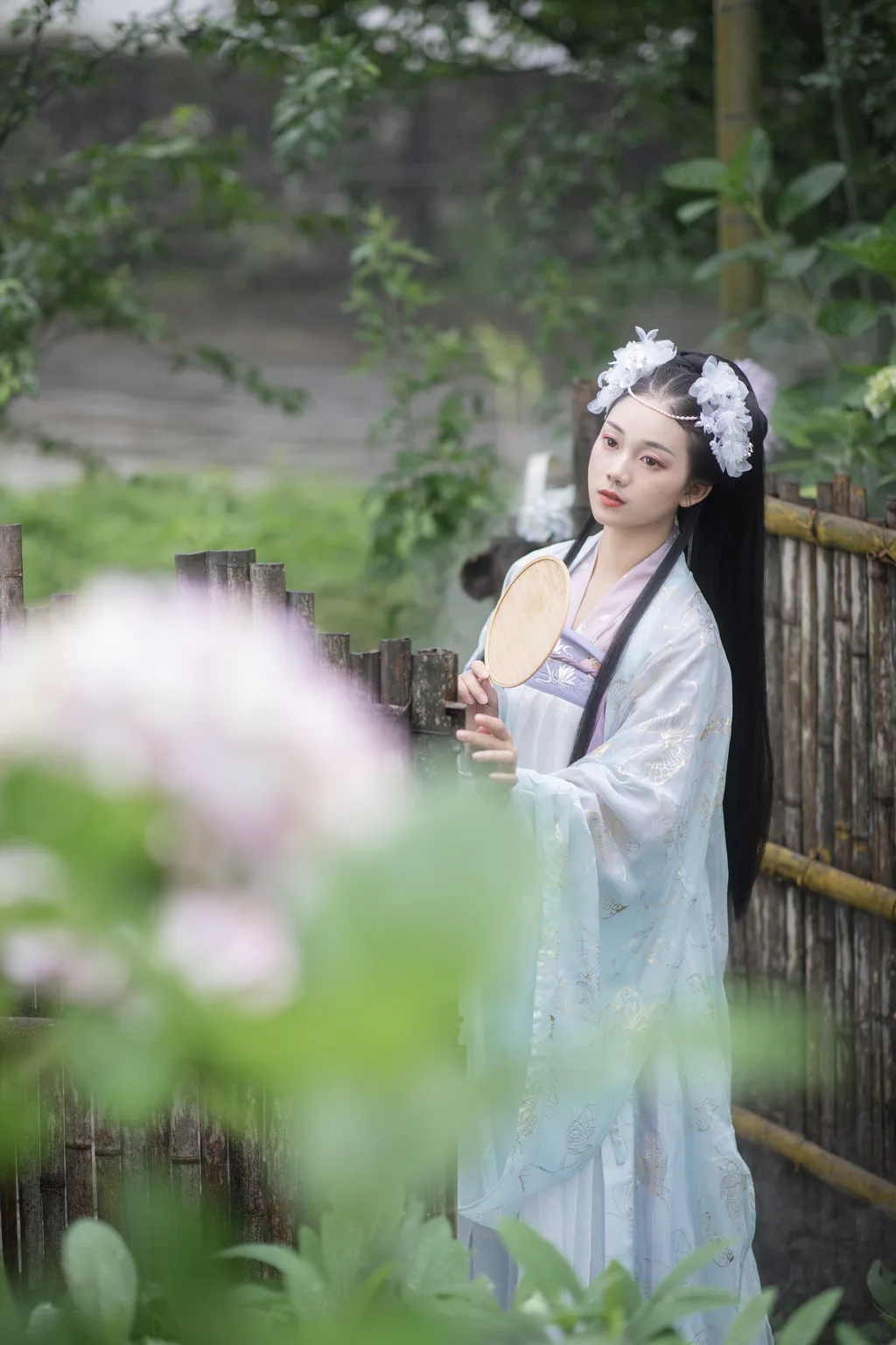 [YITUYU艺图语]2023.04.23 不知春 秋哒哒–[34+1P/460MB]插图1