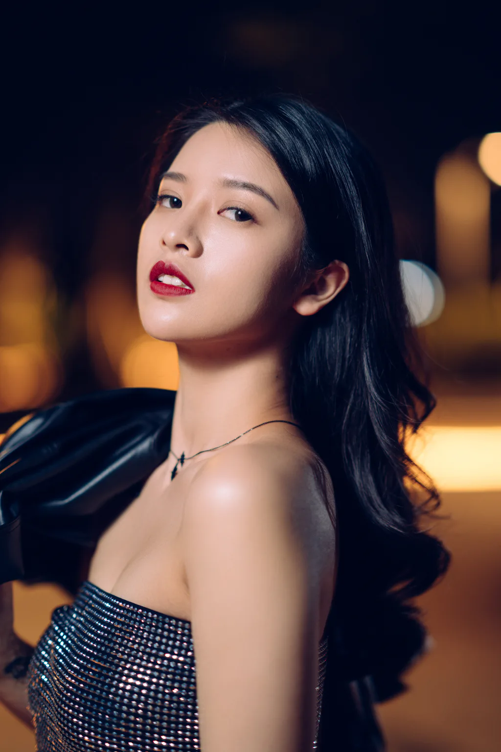 [YITUYU艺图语]2023.04.27 甜辣机车，娇弱少女的酷姐范 喵喵喵是锦儿呀[30+1P/387MB]插图1
