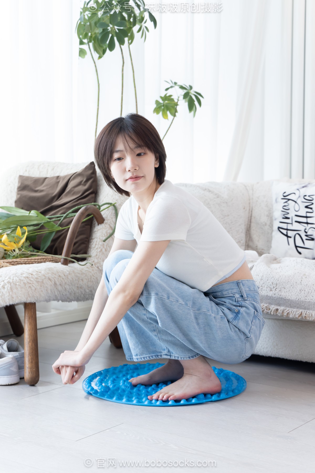 袜啵啵708期：小甜豆-花絮版 [170P/1V/6.28GB]插图