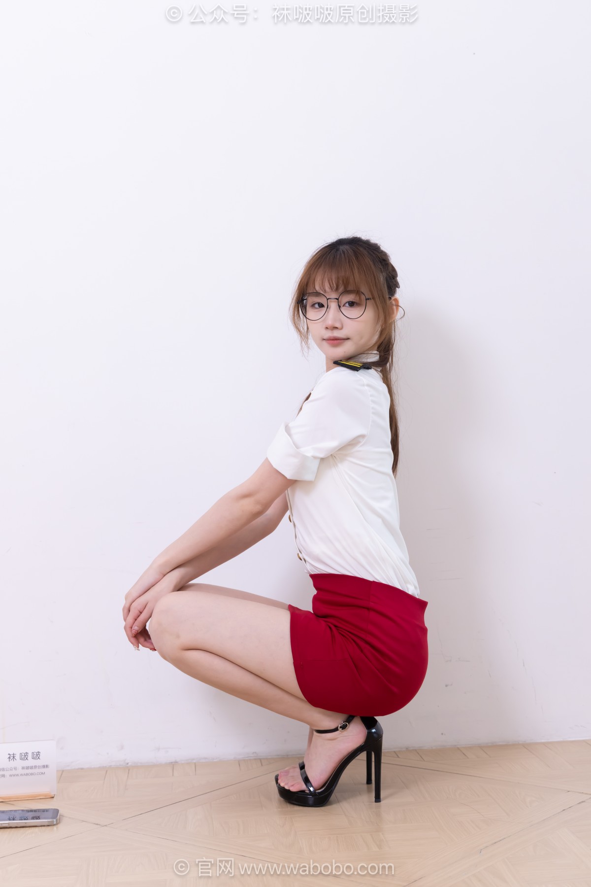 袜啵啵696期：甜甜圈-花絮版 [213P/1V/6.14GB]插图4
