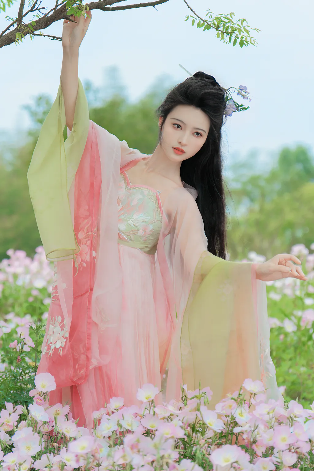 [YITUYU艺图语]2023.05.15 月见花神 兰因梳妆记[19+1P/401MB]插图3