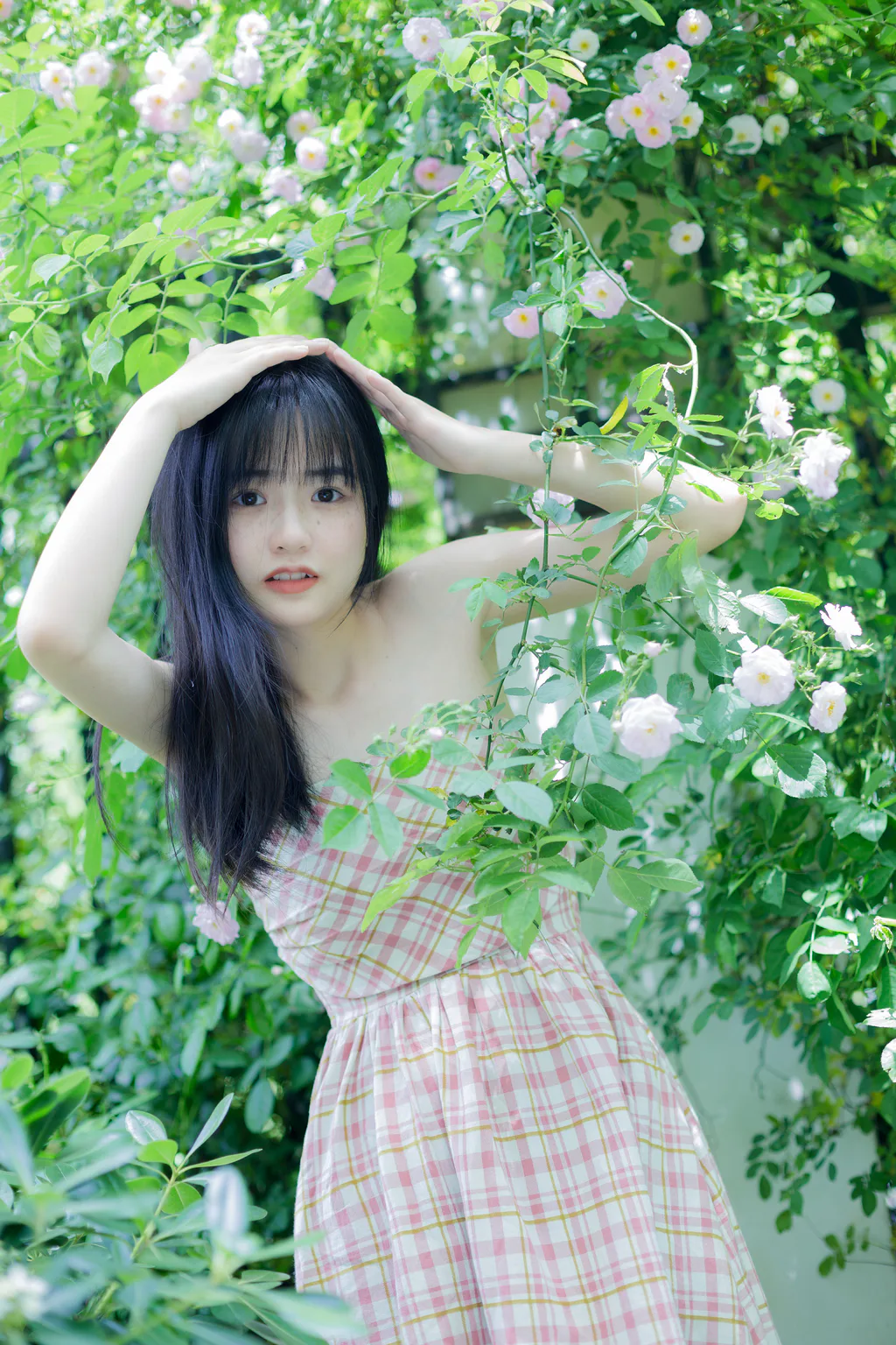 [YITUYU艺图语]2023.05.21 光影谱诗 小怡美眉cute[30+1P/335MB]插图1
