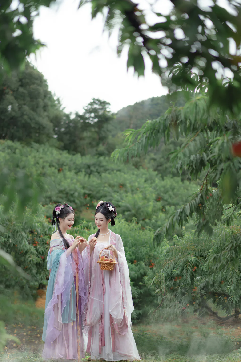 [YITUYU艺图语]2023.06.05 采桃 银月&薯片[21+1P/236MB]插图1