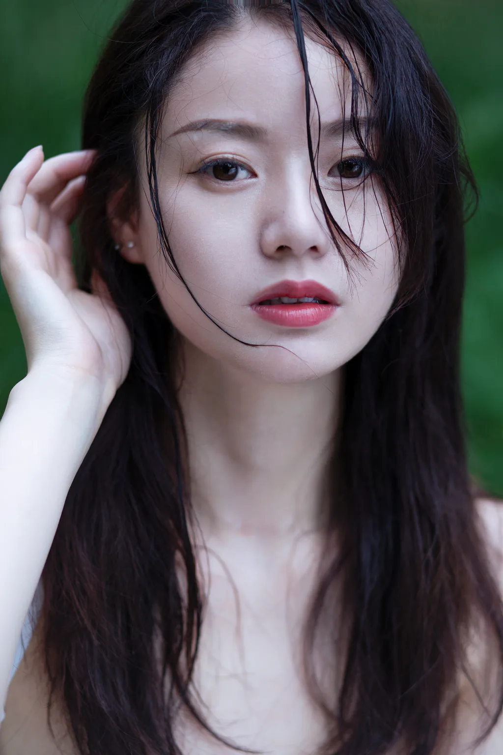 [YITUYU艺图语]2023.05.31 雨季 tian[23+1P/372MB]插图