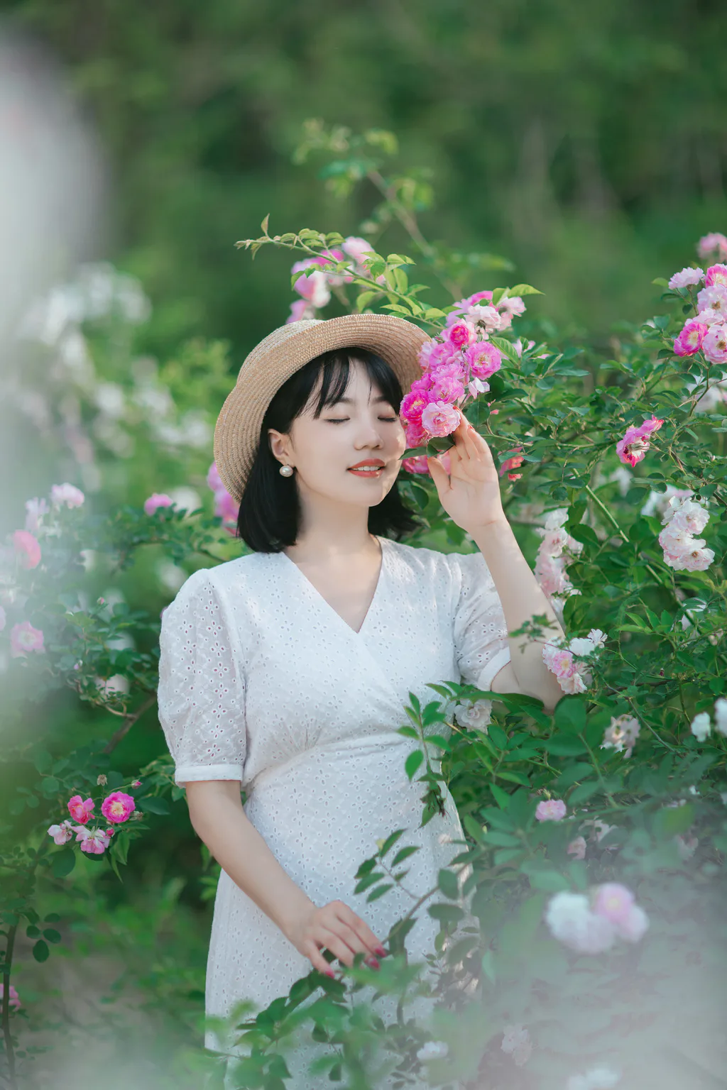 [YITUYU艺图语]2023.05.19 四月蔷薇花开 冬琴[29+1P/554MB]插图3