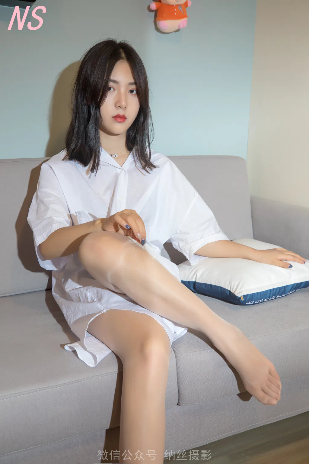 [纳丝摄影]0109 白衬衫少女的薄肉丝[93P/583MB]插图