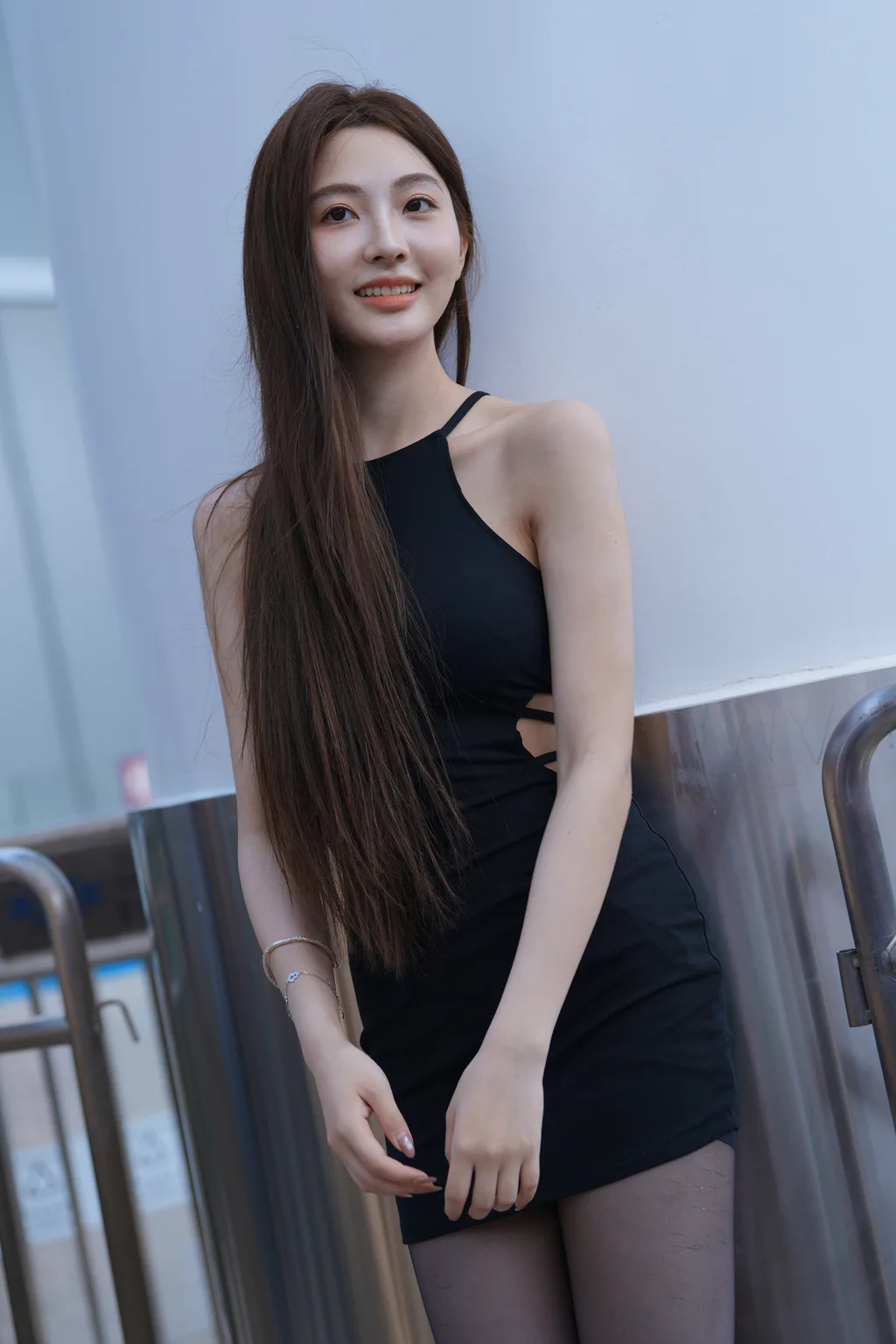 精选街拍作品 NO.6924 黑裙靓丽小雨滴[169P/123MB]插图2
