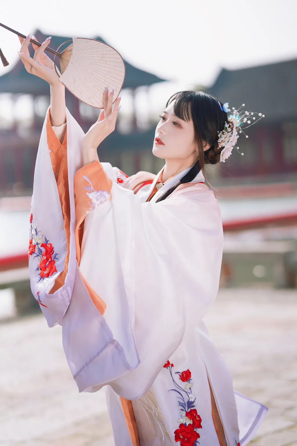 [YITUYU艺图语]2023.05.28 红叶新赋 兔子Zzz不吃胡萝卜[37+1P/470MB]插图2