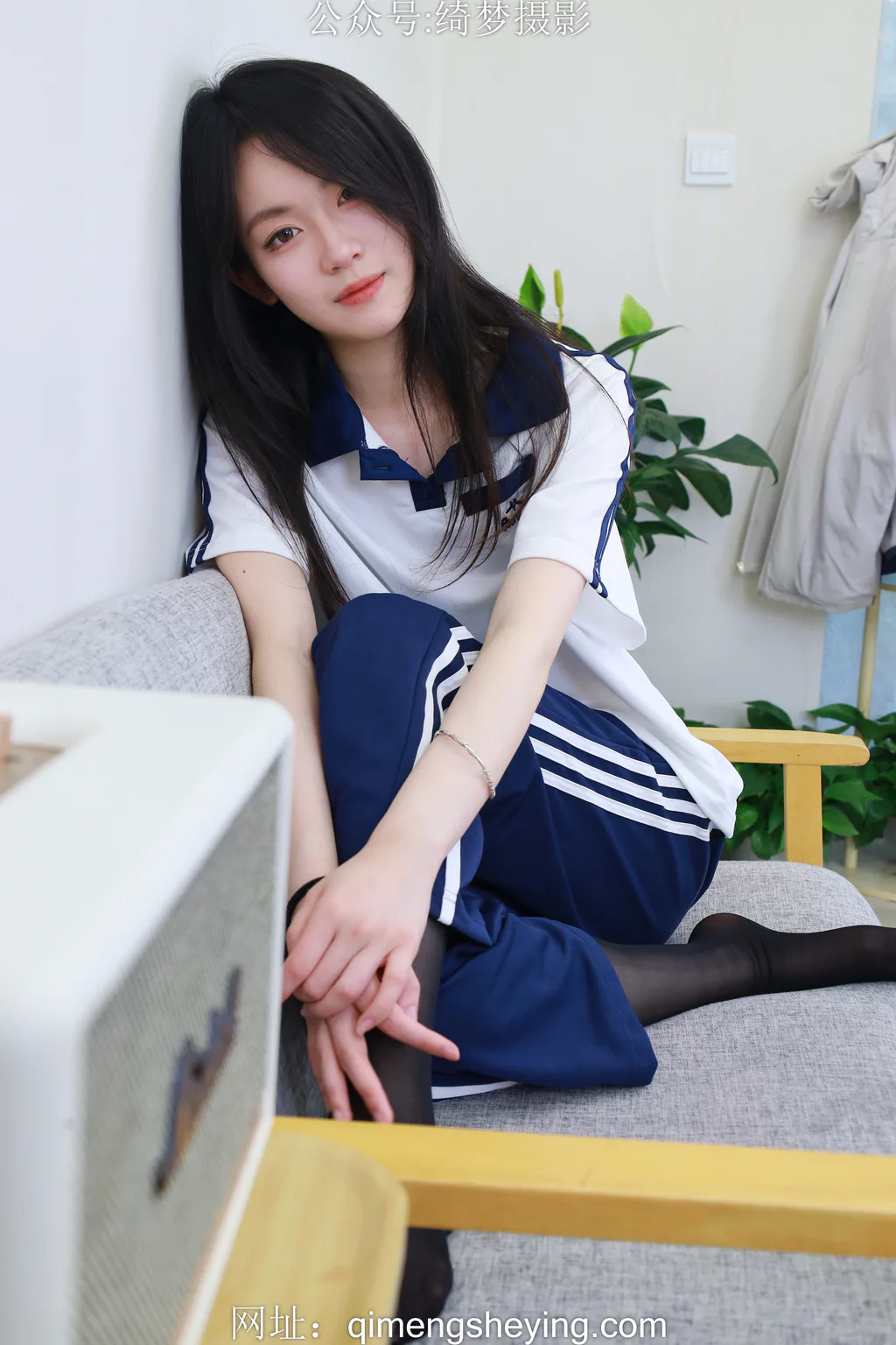 绮梦摄影 2025.05.13 NO.262 小艺 珍藏无修无水印版[441P/2V/10.6GB]插图3