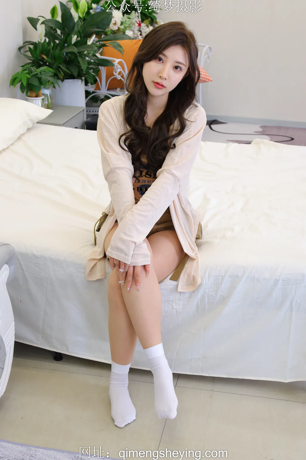 绮梦摄影 2025.04.18 NO.237 婷婷 珍藏无修无水印版[432P/2V/10.5GB]插图3
