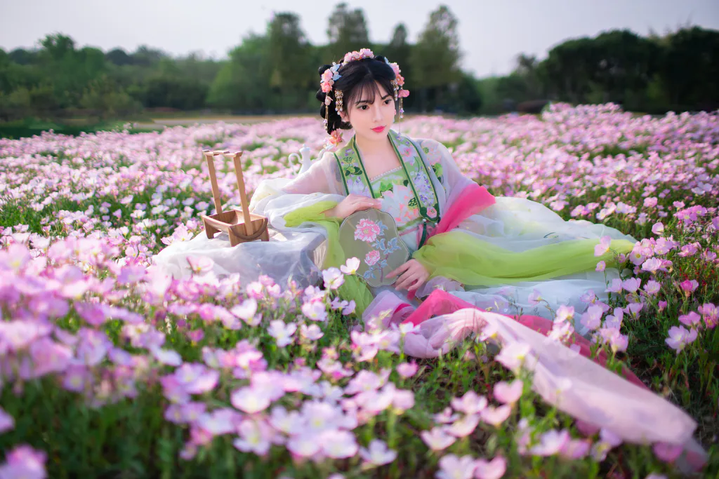 [YITUYU艺图语]2023.06.02 春深处 小星星[46+1P/991MB]插图1