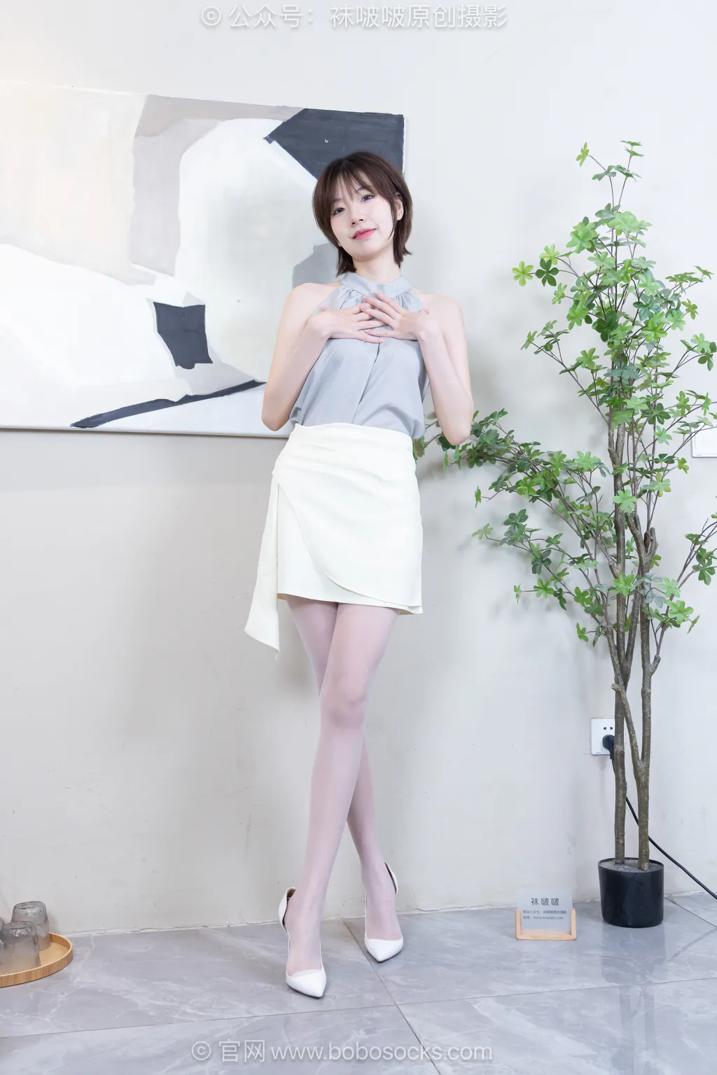 [BoBoSocks袜啵啵]NO.717 小甜豆-高跟鞋、薄白丝[145P/1V/5.21GB]插图1