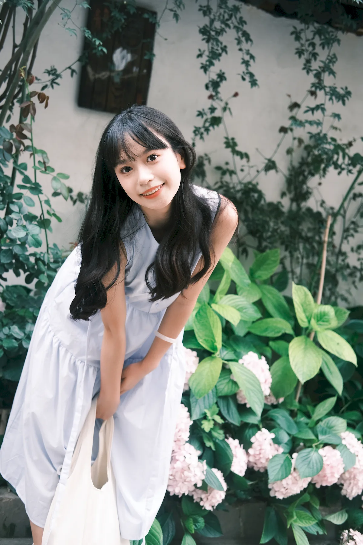 [YITUYU艺图语]2023.06.30 站前花街 鄢韵琳儿[32+1P/481MB]插图2