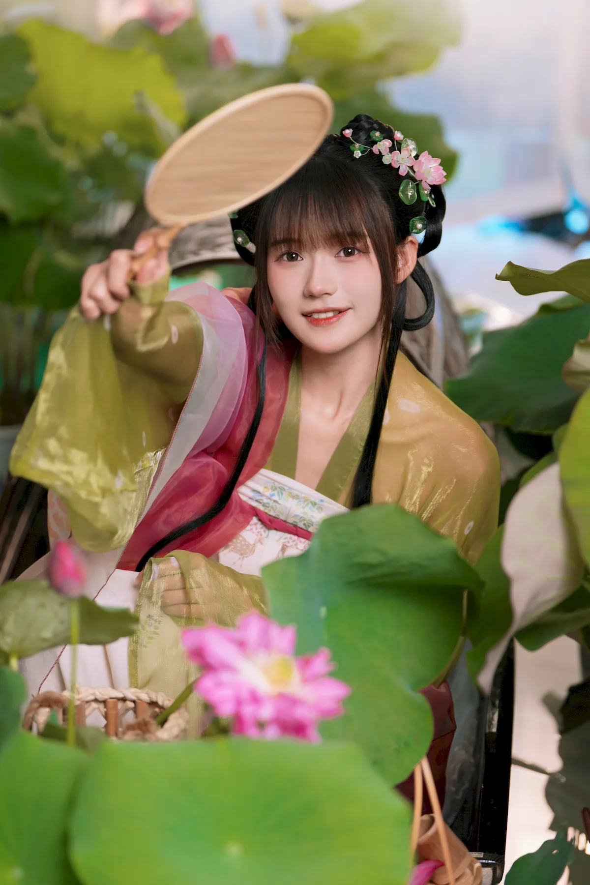 [YITUYU艺图语]2023.06.30 浮香花谷 兔子Zzz不吃胡萝卜[54+1P/594MB]插图2