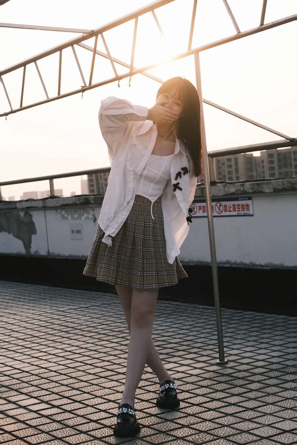 [YITUYU艺图语]2023.06.16 天台青春 菠菜三明治[21+1P/198MB]插图
