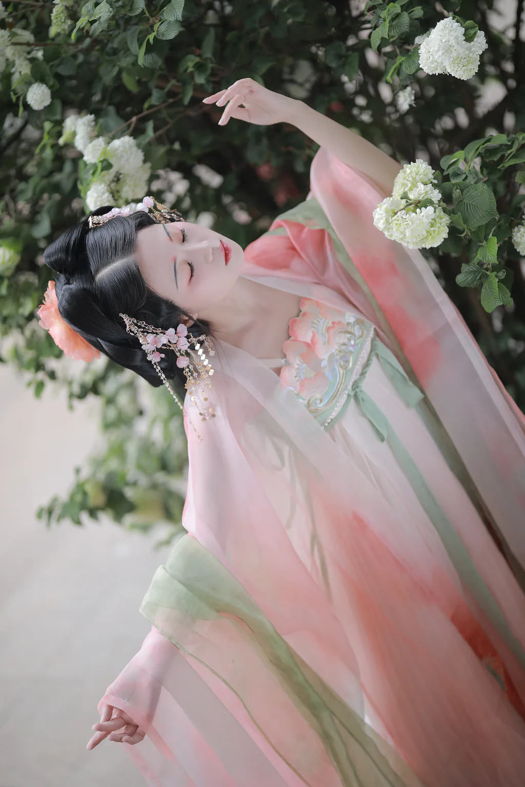 [YITUYU艺图语]2023.06.12 一半素心以清简 婷婷[29+1P/561MB]插图
