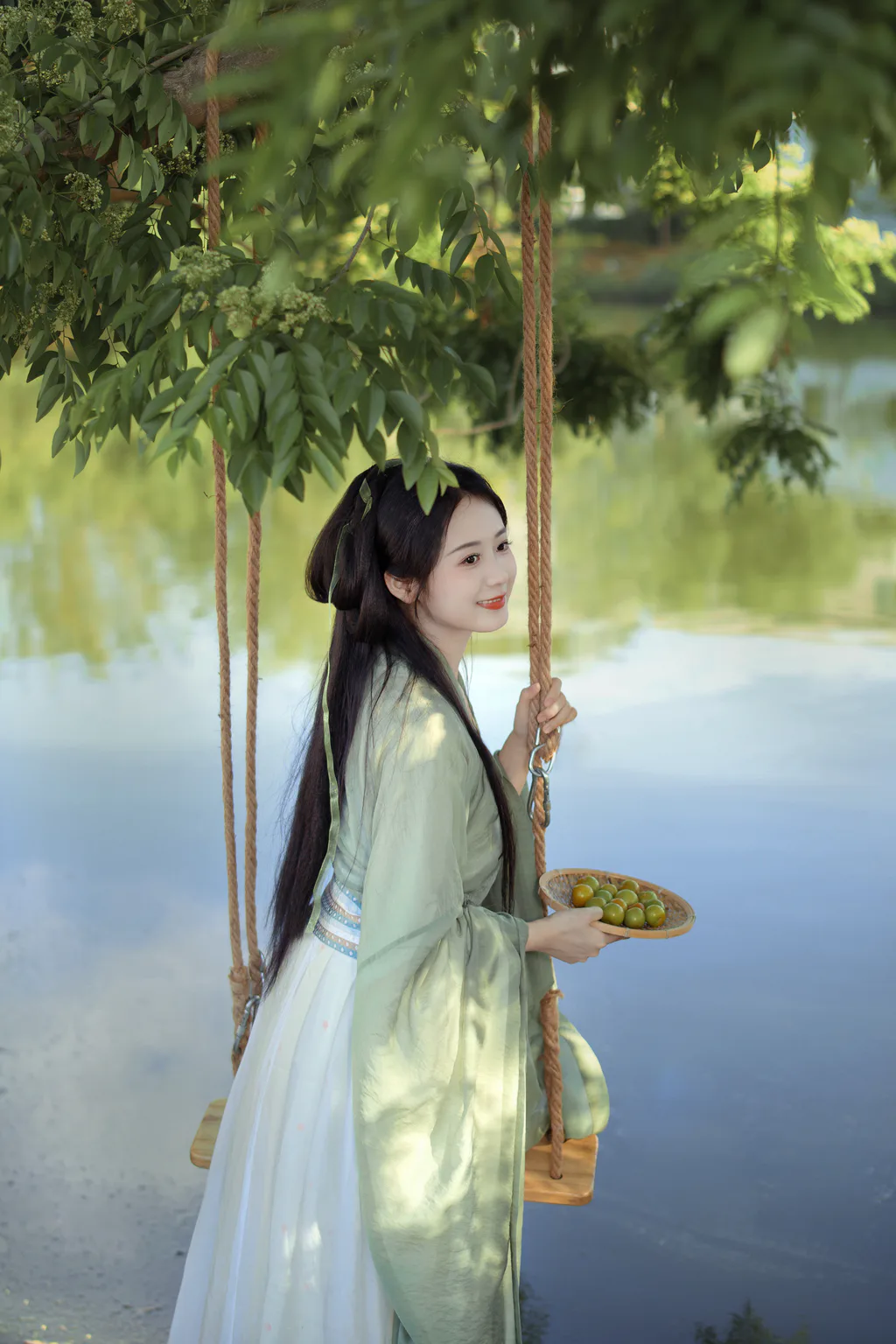 [YITUYU艺图语]2023.06.06 小池塘清露踏涟漪 薯片[22+1P/329MB]插图2