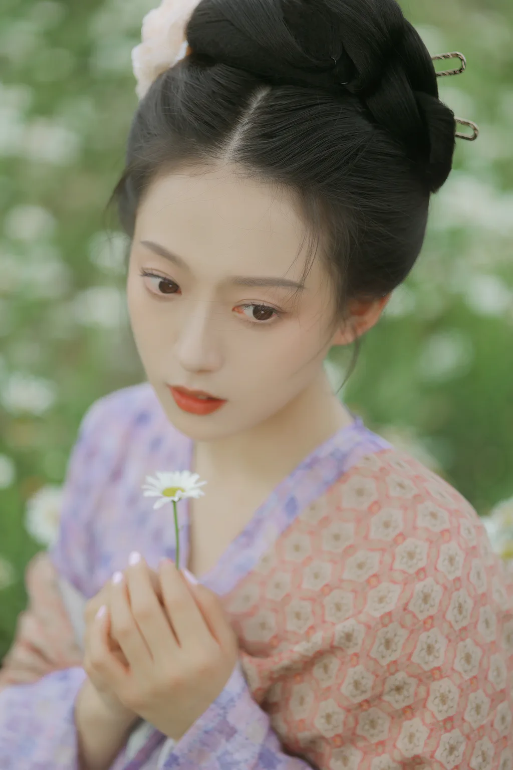 [YITUYU艺图语]2023.06.08 小雏菊 劉忄乂[24+1P/287MB]插图2