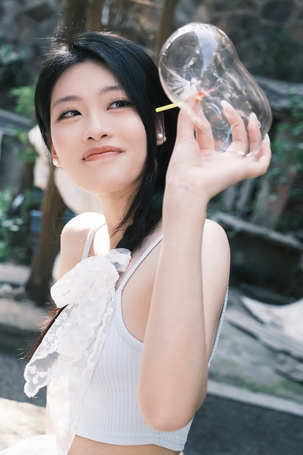 [YITUYU艺图语]2023.06.09 她夏了夏天 余君[25+1P/230MB]插图1