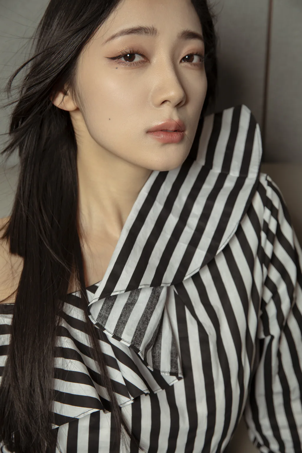 [YITUYU艺图语]2023.06.06 STRIPES YFALA[31+1P/395MB]插图1