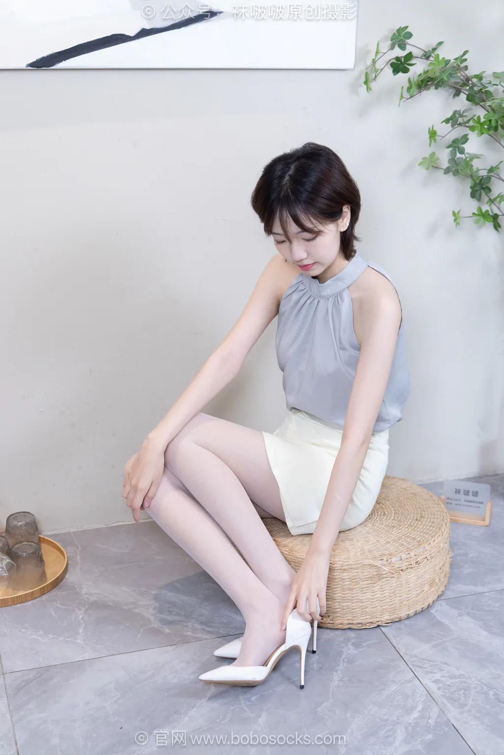 [BoBoSocks袜啵啵]NO.717 小甜豆-高跟鞋、薄白丝[145P/1V/5.21GB]插图2
