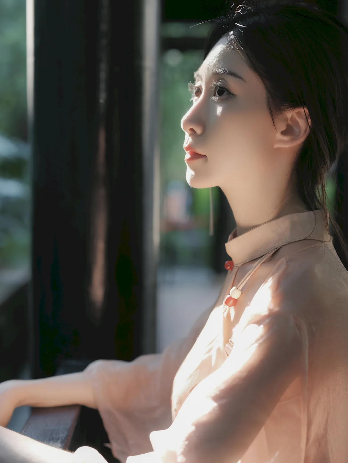 [YITUYU艺图语]2023.07.03 游十香园 小鹿[44+1P/443MB]插图
