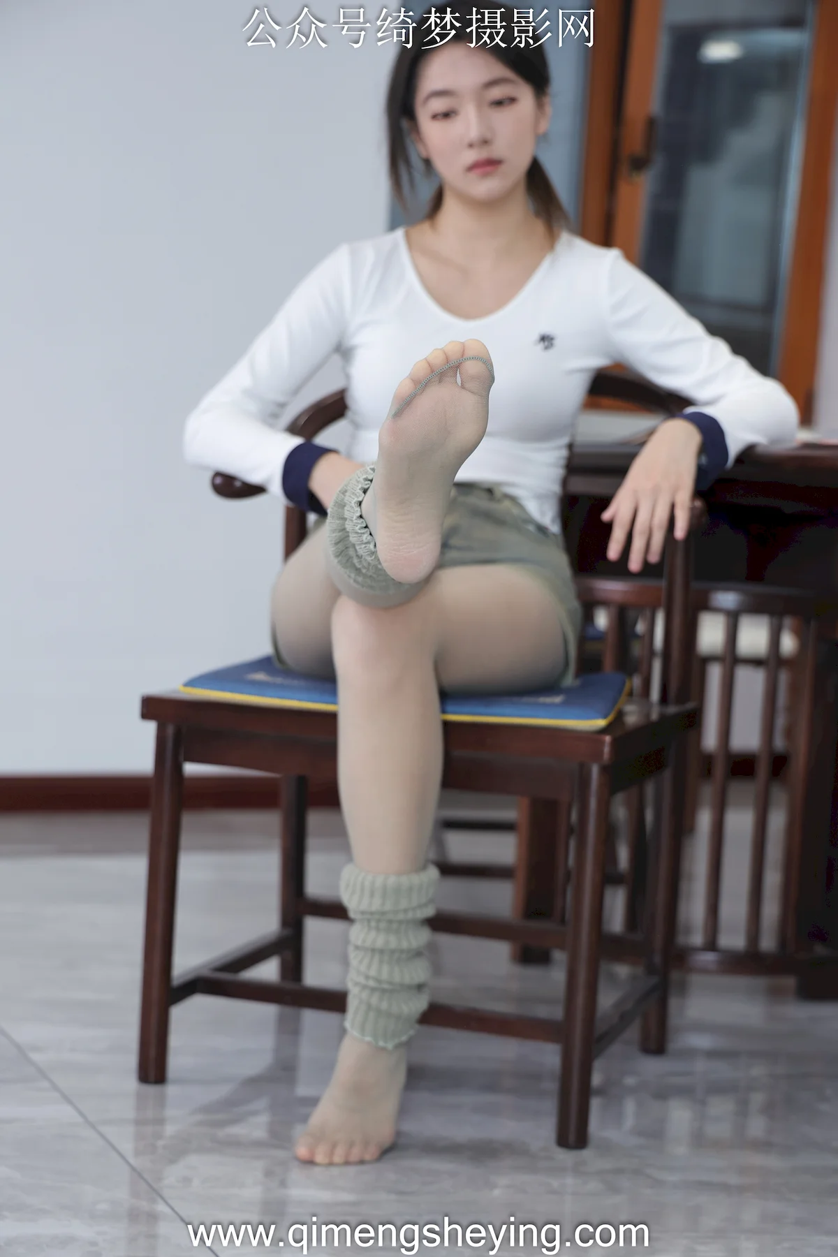 绮梦摄影 2025.12.29 NO.493 淇淇 珍藏无修无水印版[450P/2V/10.6GB]插图3