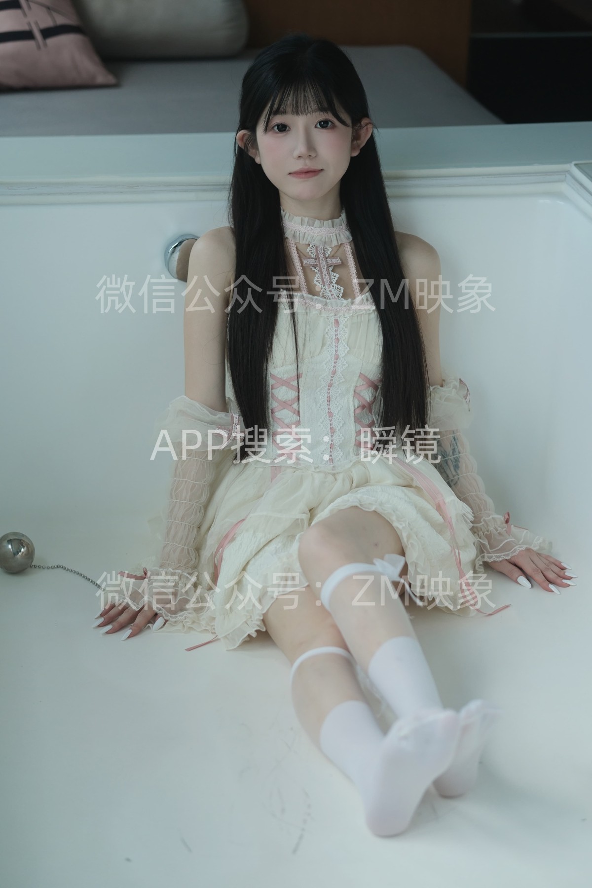 织梦映像：六月众筹二期-白丝版 [191P/1V/676MB]插图