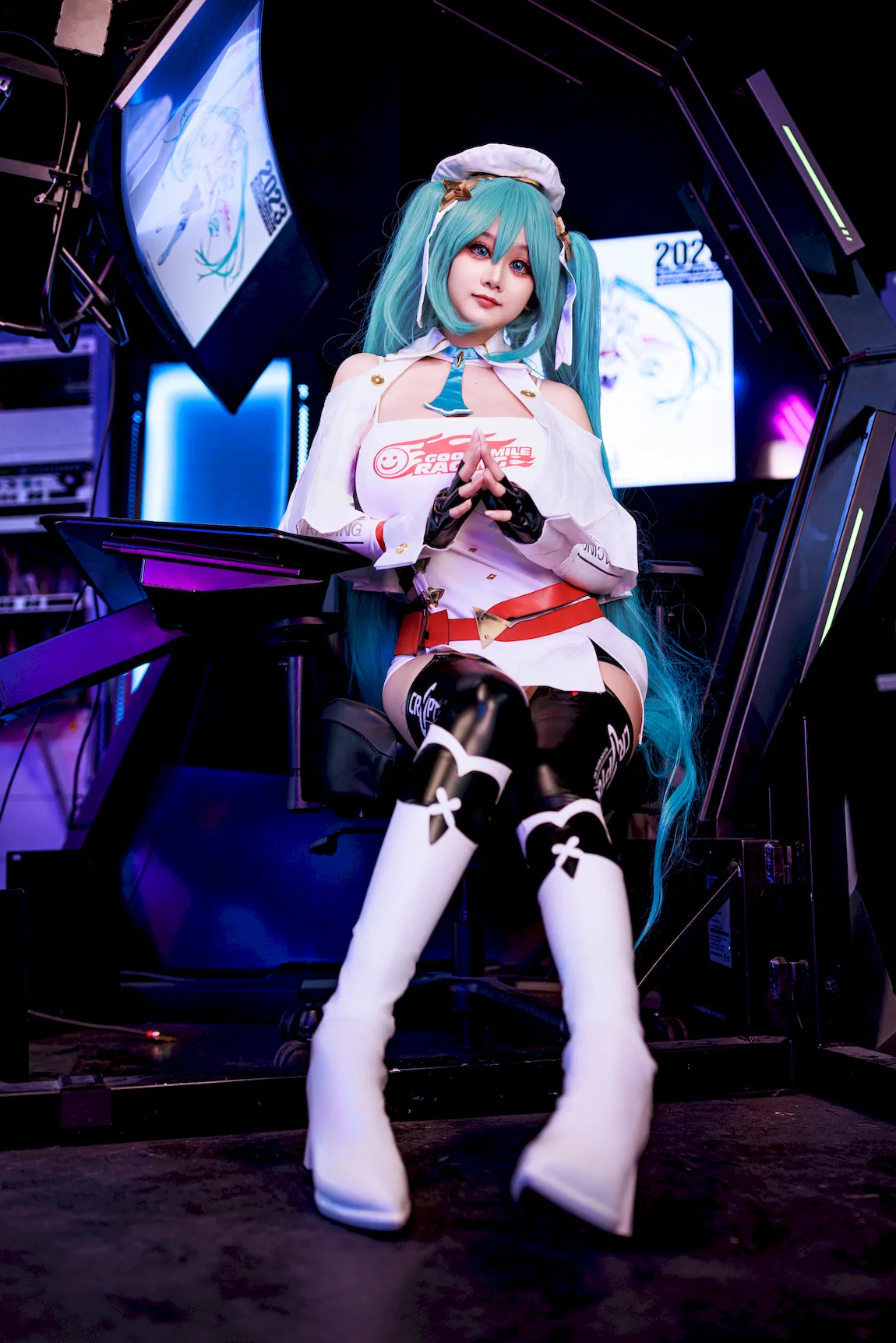 阿雪雪 NO.032 – 赛车MIKU[31P/231MB]插图2