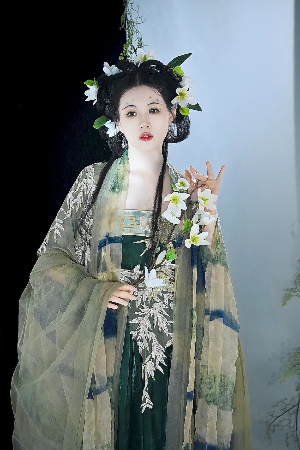 [YITUYU艺图语]2023.07.18 绿 阿靖[21+1P/354MB]插图3