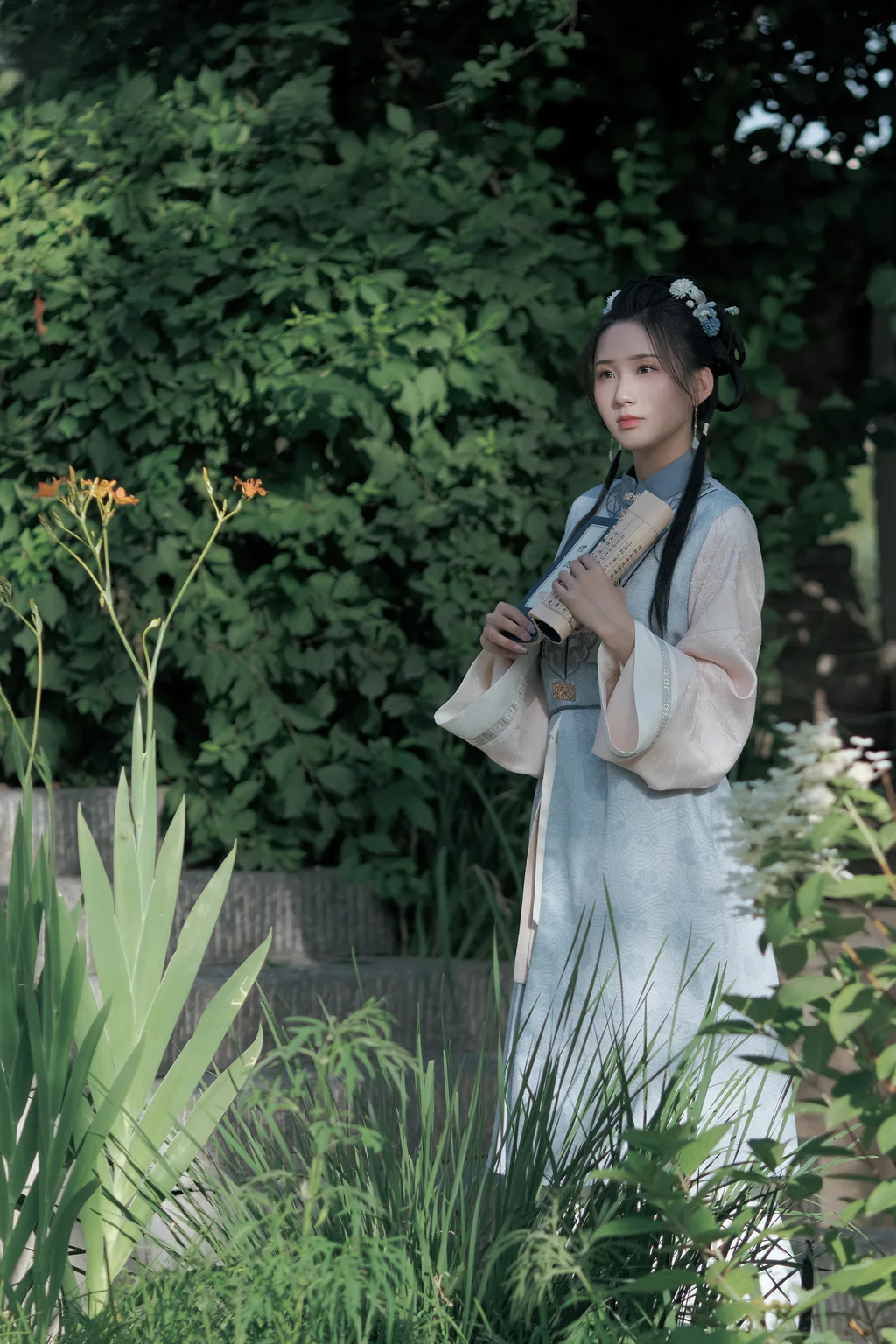 [YITUYU艺图语]2023.08.03 黛玉 赵敏[21+1P/329MB]插图