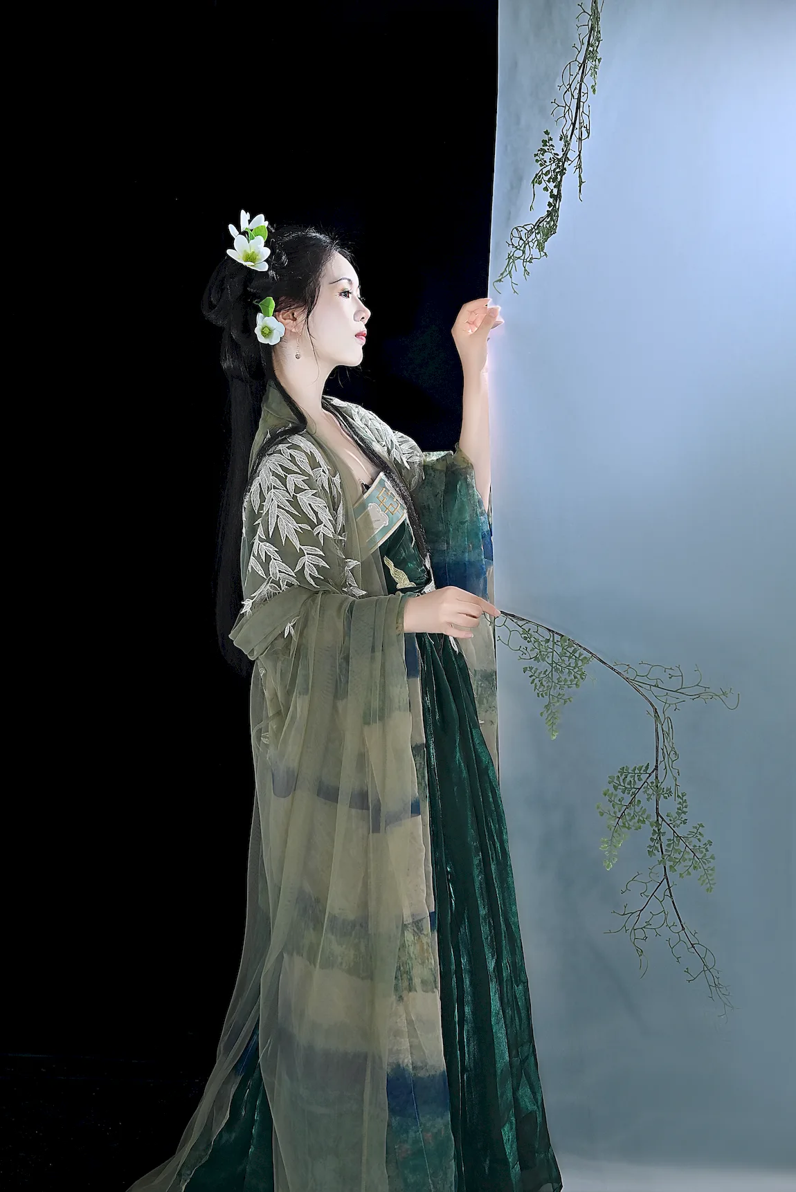 [YITUYU艺图语]2023.07.18 绿 阿靖[21+1P/354MB]插图