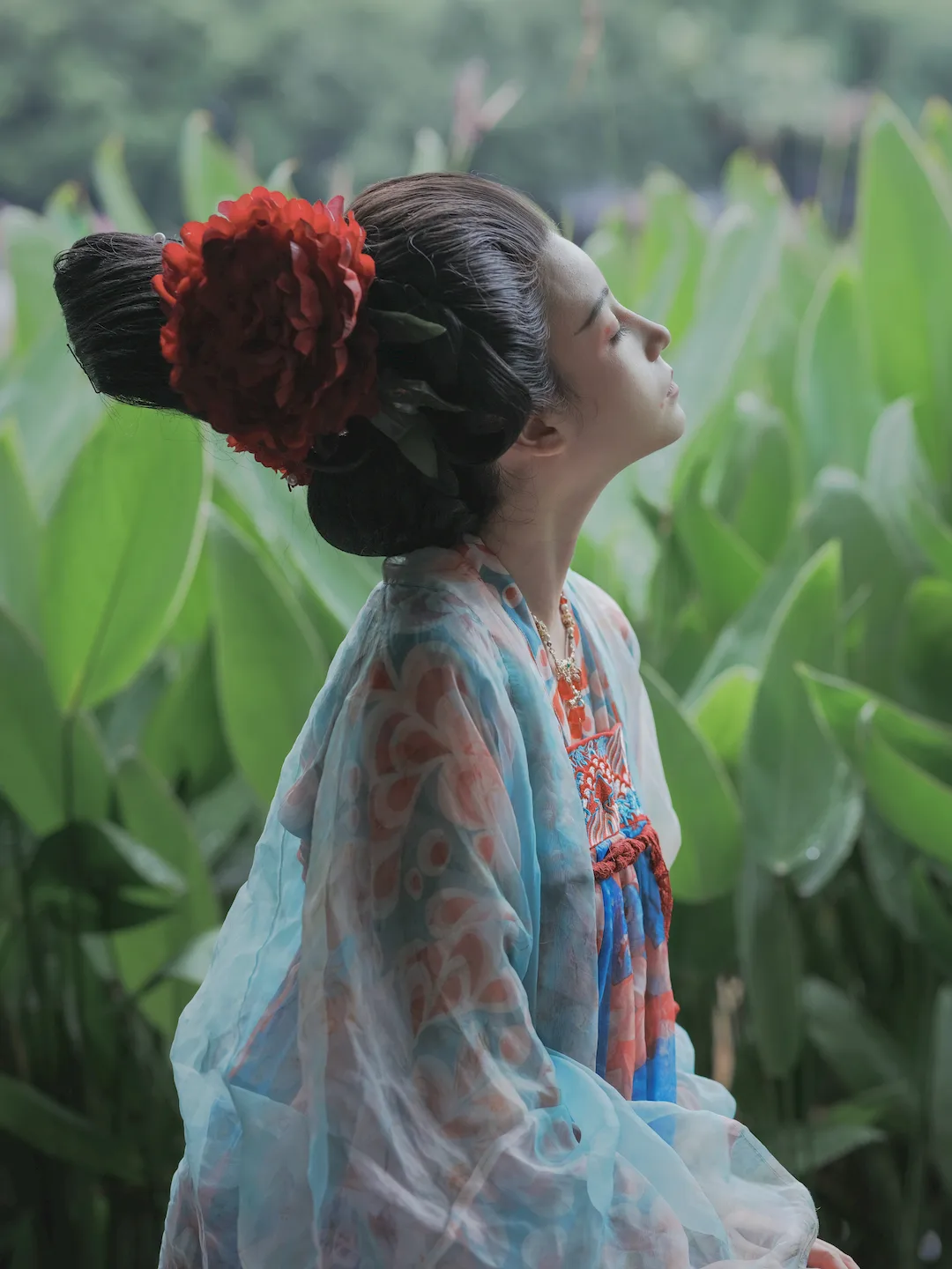 [YITUYU艺图语]2023.08.01 雨后游园 琳琅[32+1P/230MB]插图3