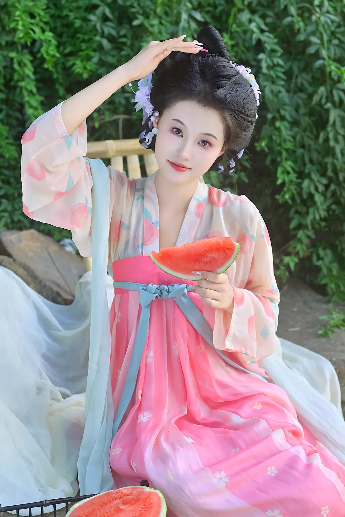 [YITUYU艺图语]2023.07.29 西瓜味的夏天 蛋糕杀手[21+1P/324MB]插图2