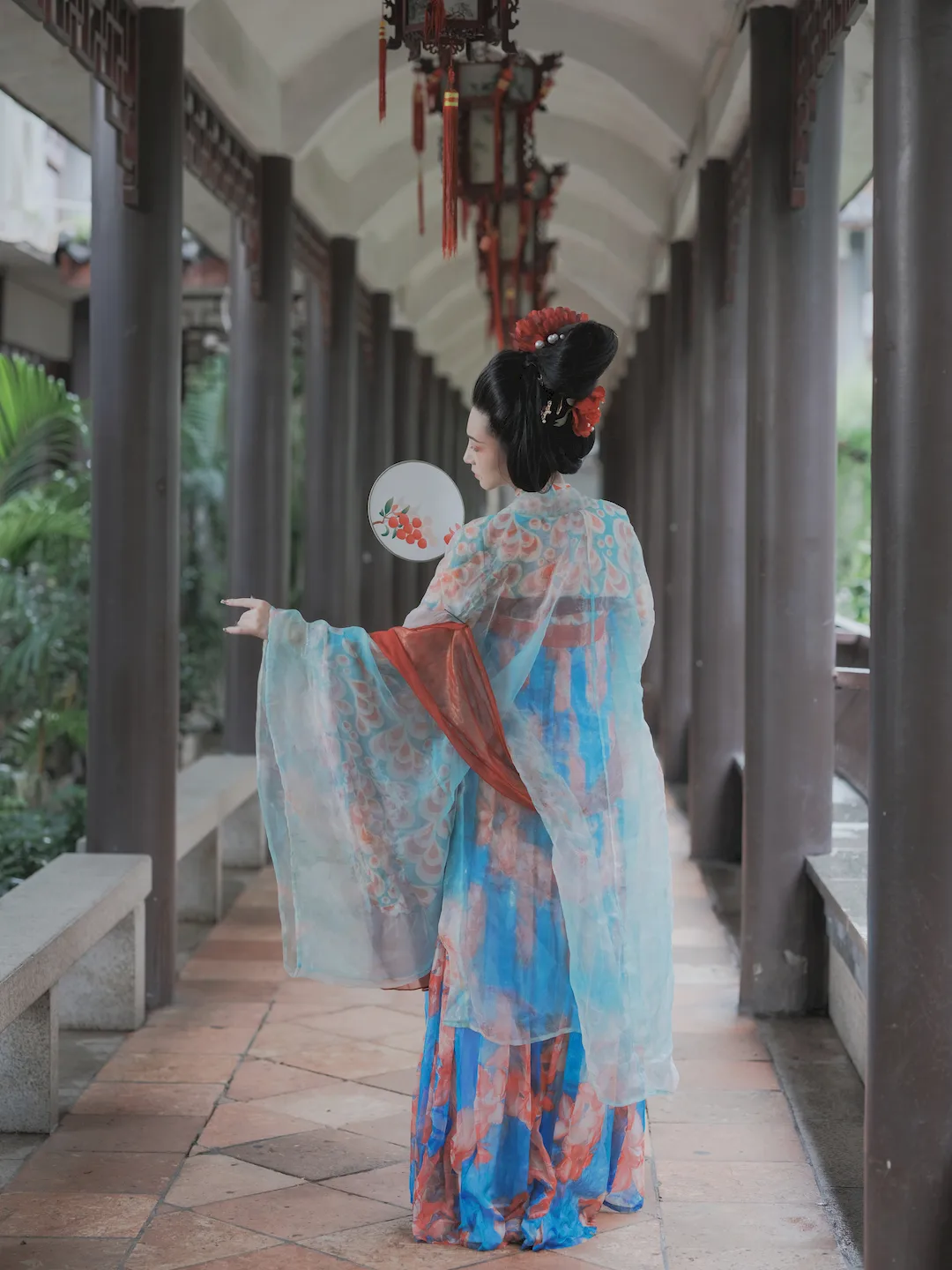 [YITUYU艺图语]2023.08.01 雨后游园 琳琅[32+1P/230MB]插图