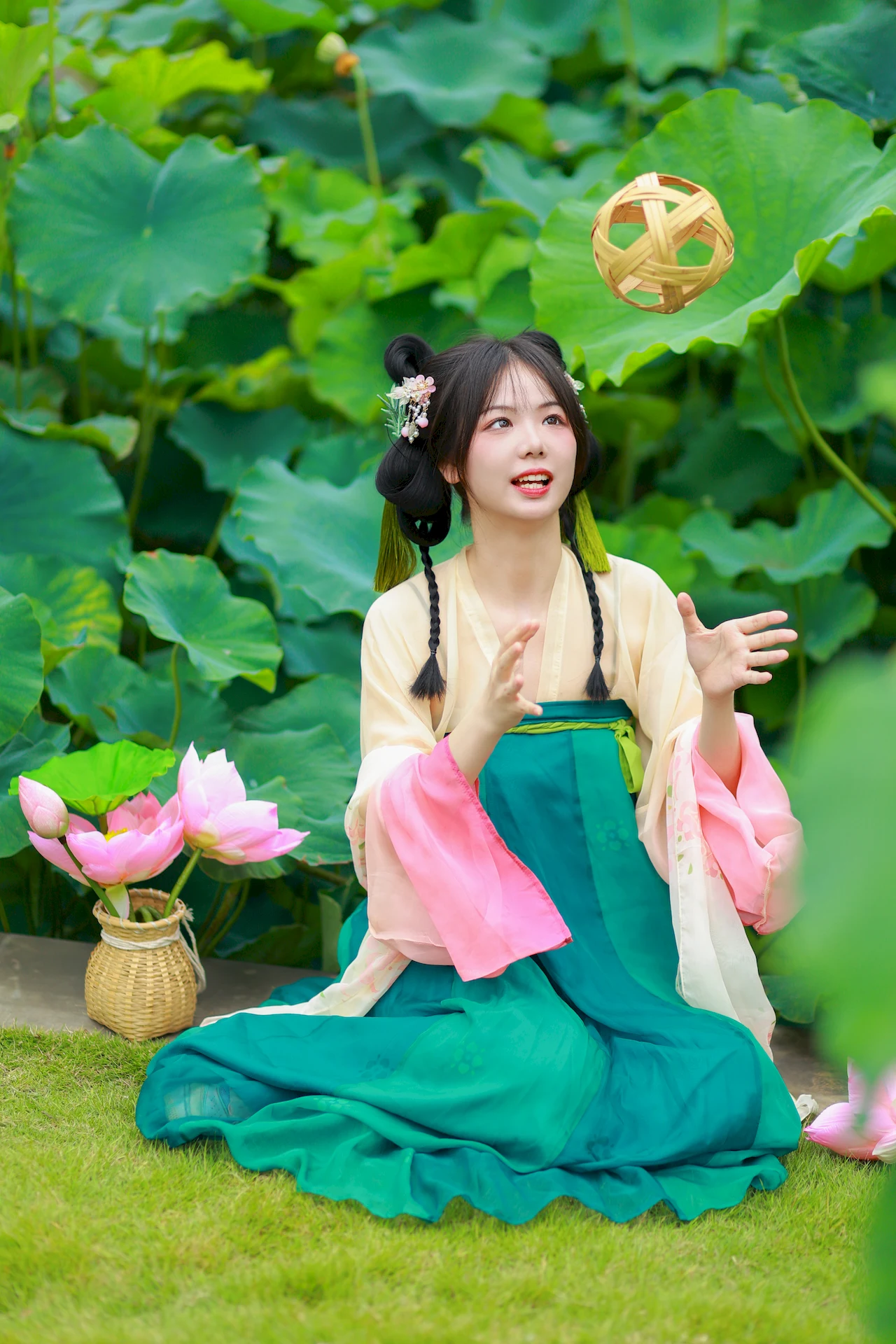 [YITUYU艺图语]2023.07.10 荷塘少女 暮烟色CC[26+1P/214MB]插图3