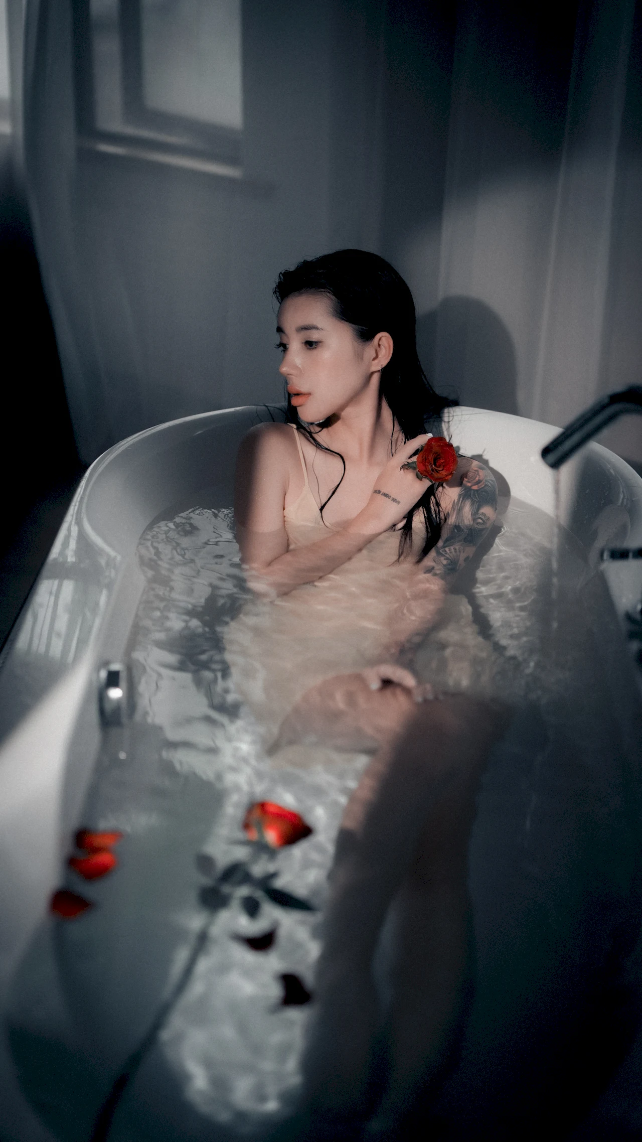 [YITUYU艺图语]2023.07.09 水中花 悦悦[57+1P/706MB]插图