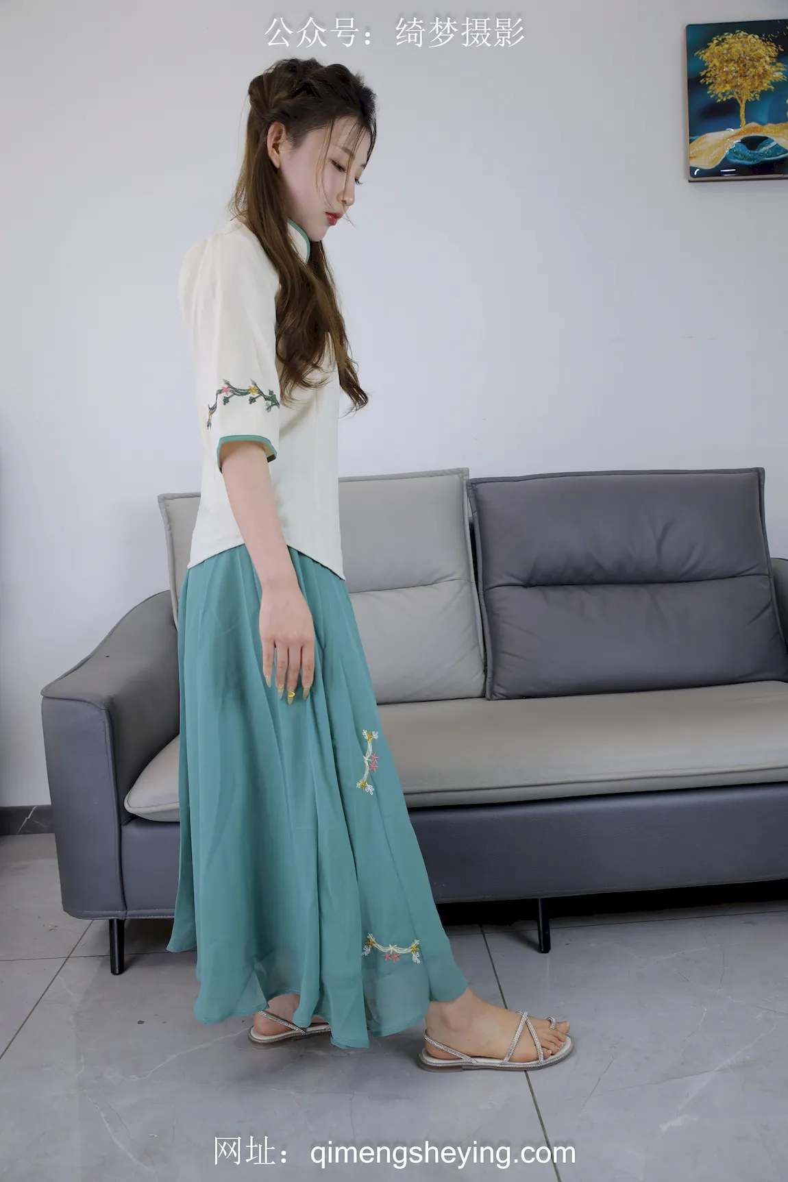 绮梦摄影 2025.03.11 NO.199 婷婷 珍藏无修无水印版[587P/2V/16.4GB]插图2