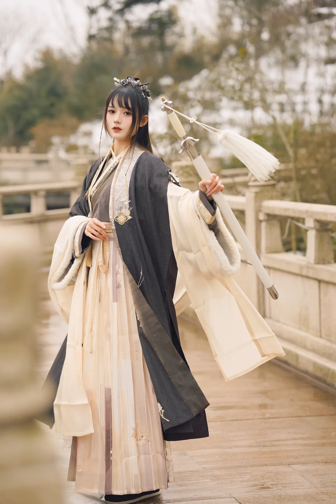 [YITUYU艺图语]2023.07.30 雪中悍刀行 兔子Zzz不吃胡萝卜[21+1P/271MB]插图3