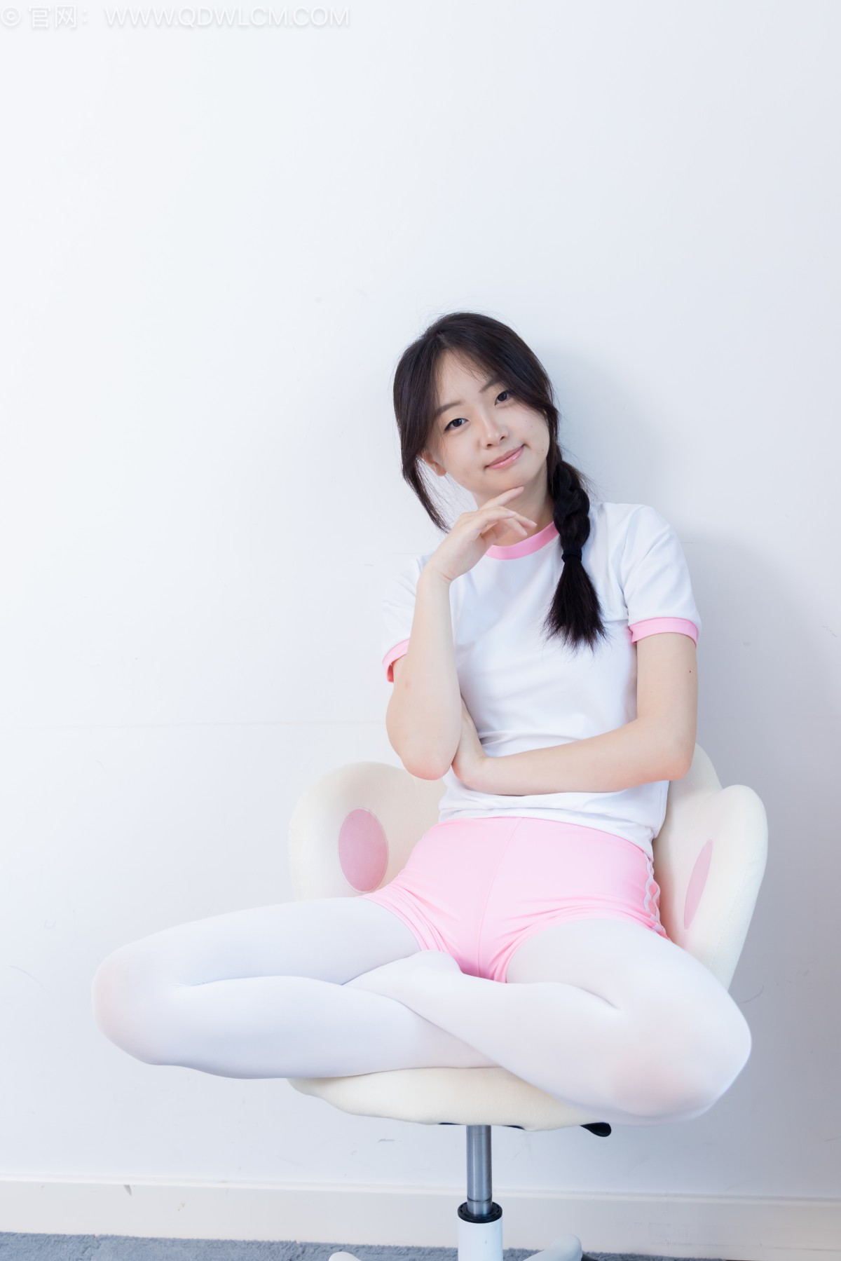 勿恋传媒2835期：萌萌 [152P/1V/3.12GB]插图