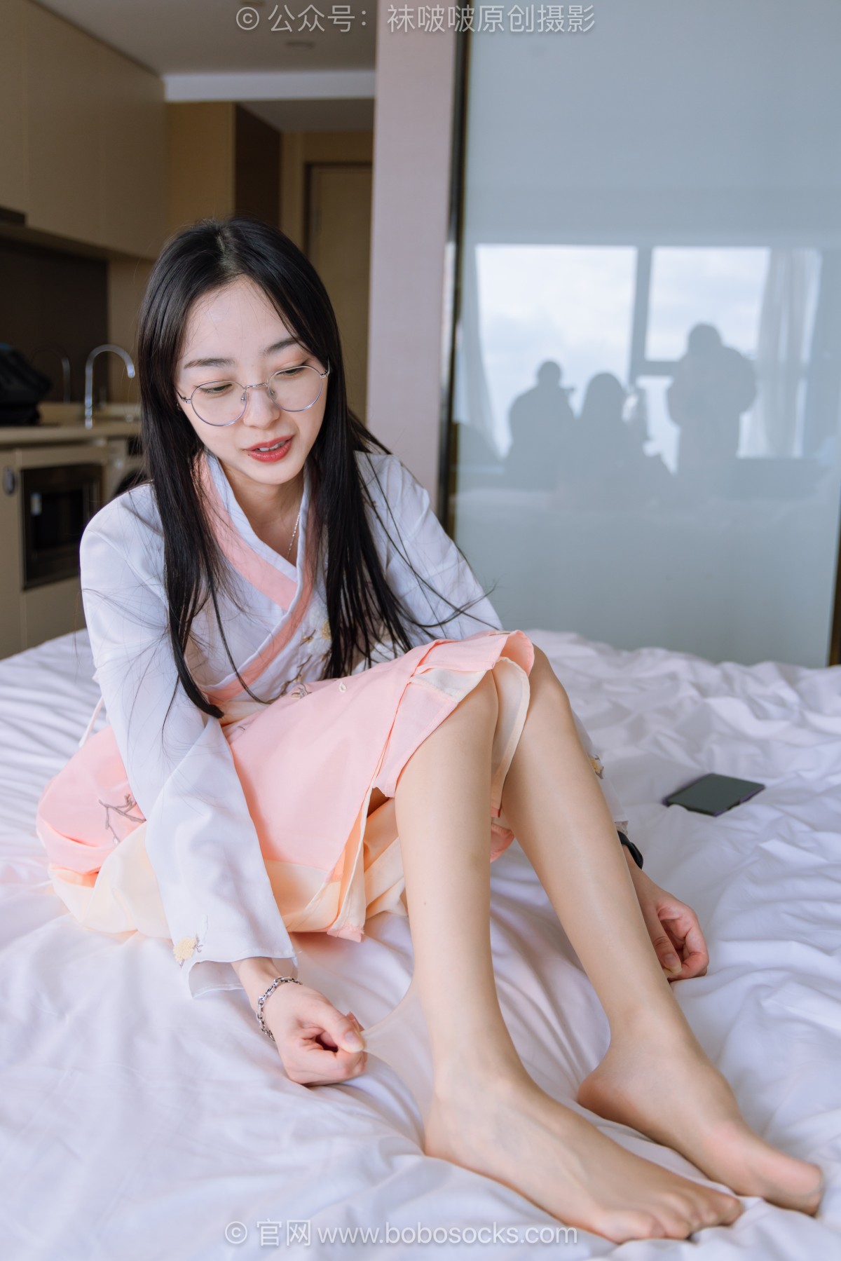 袜啵啵744期：稚予-花絮版 [133P/1V/6.16GB]插图3