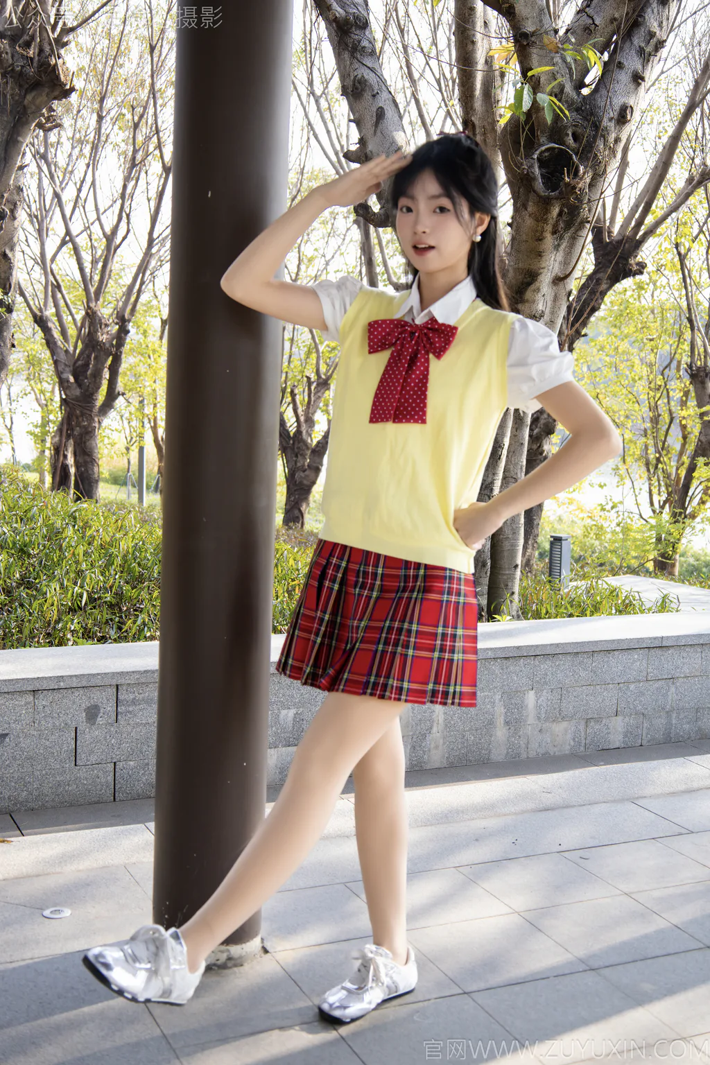 足愉心 NO.132 婉宁（搭配：运动鞋、肉色丝袜）[115P/2V/11.2GB]插图1