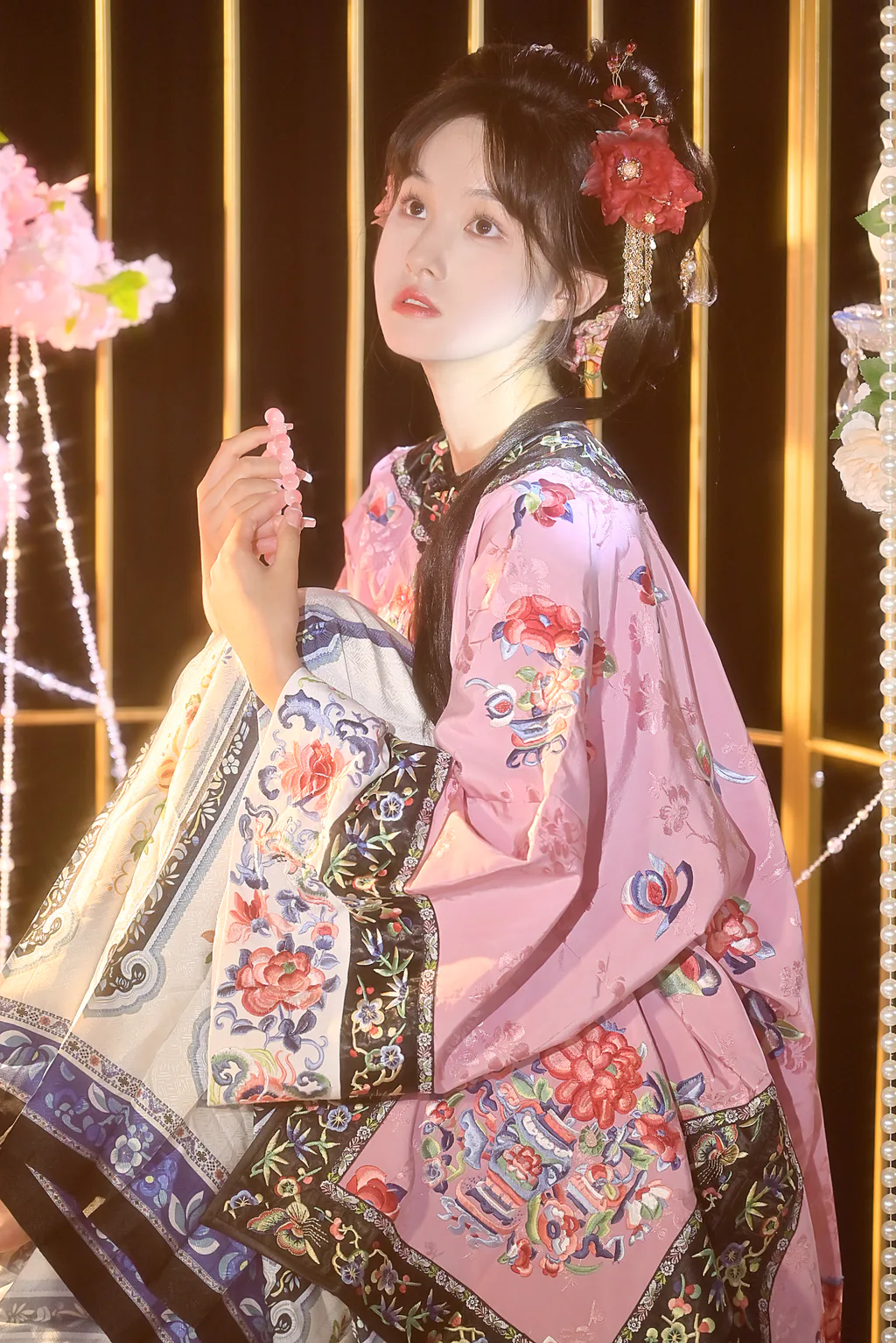 [YITUYU艺图语]2023.08.12 笼中鸟 蛋糕杀手[26+1P/477MB]插图