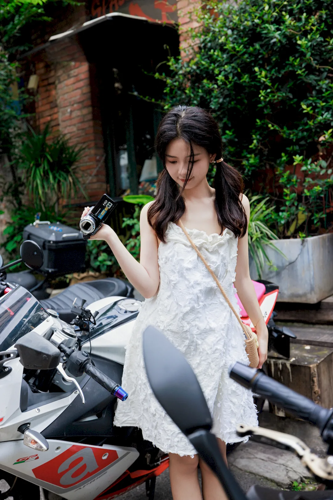 [YITUYU艺图语]2023.08.25 电台游记 不塔小妖[46+1P/782MB]插图3