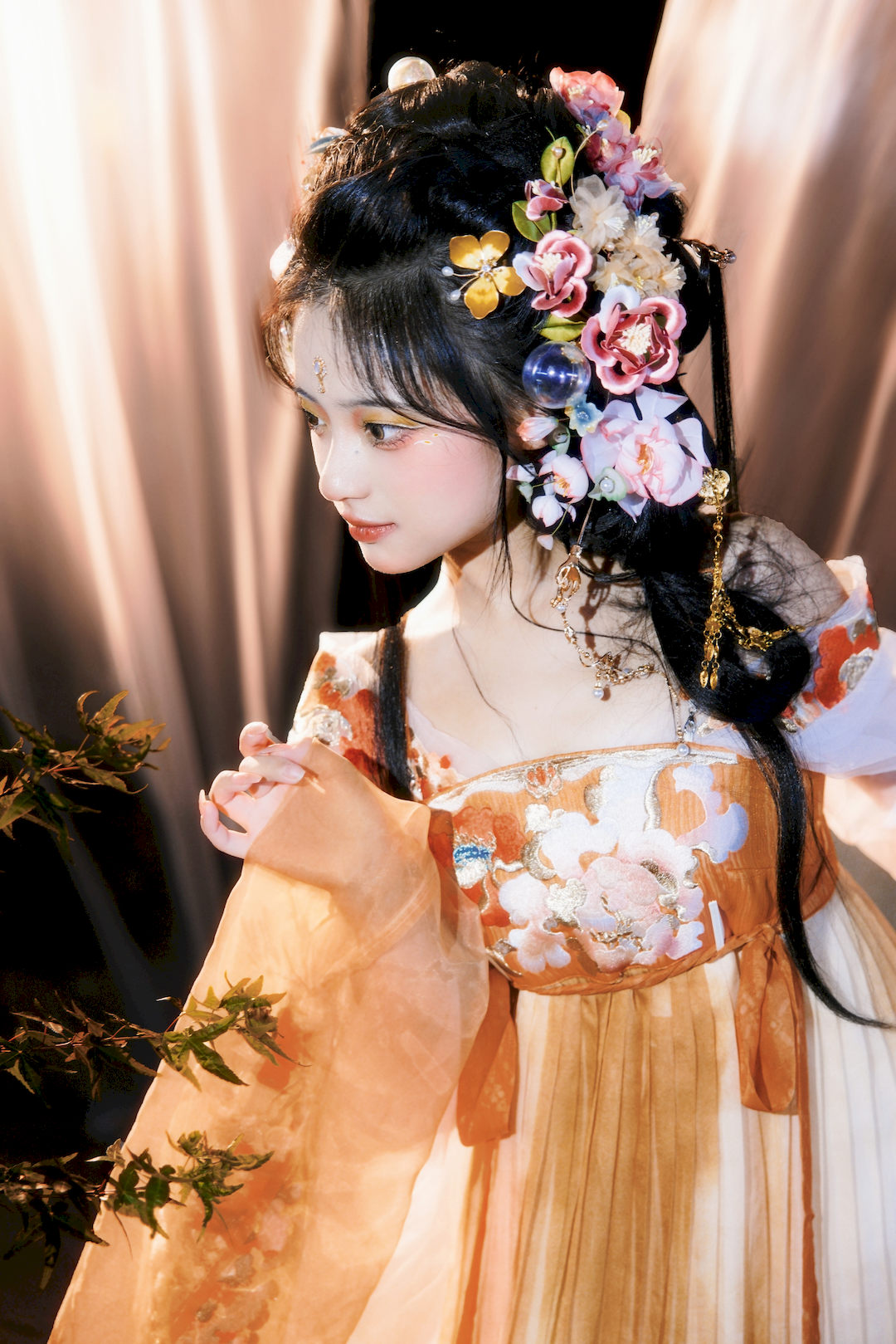 [YITUYU艺图语]2023.08.27 太阳神女 衔鹿[22+1P/495MB]插图