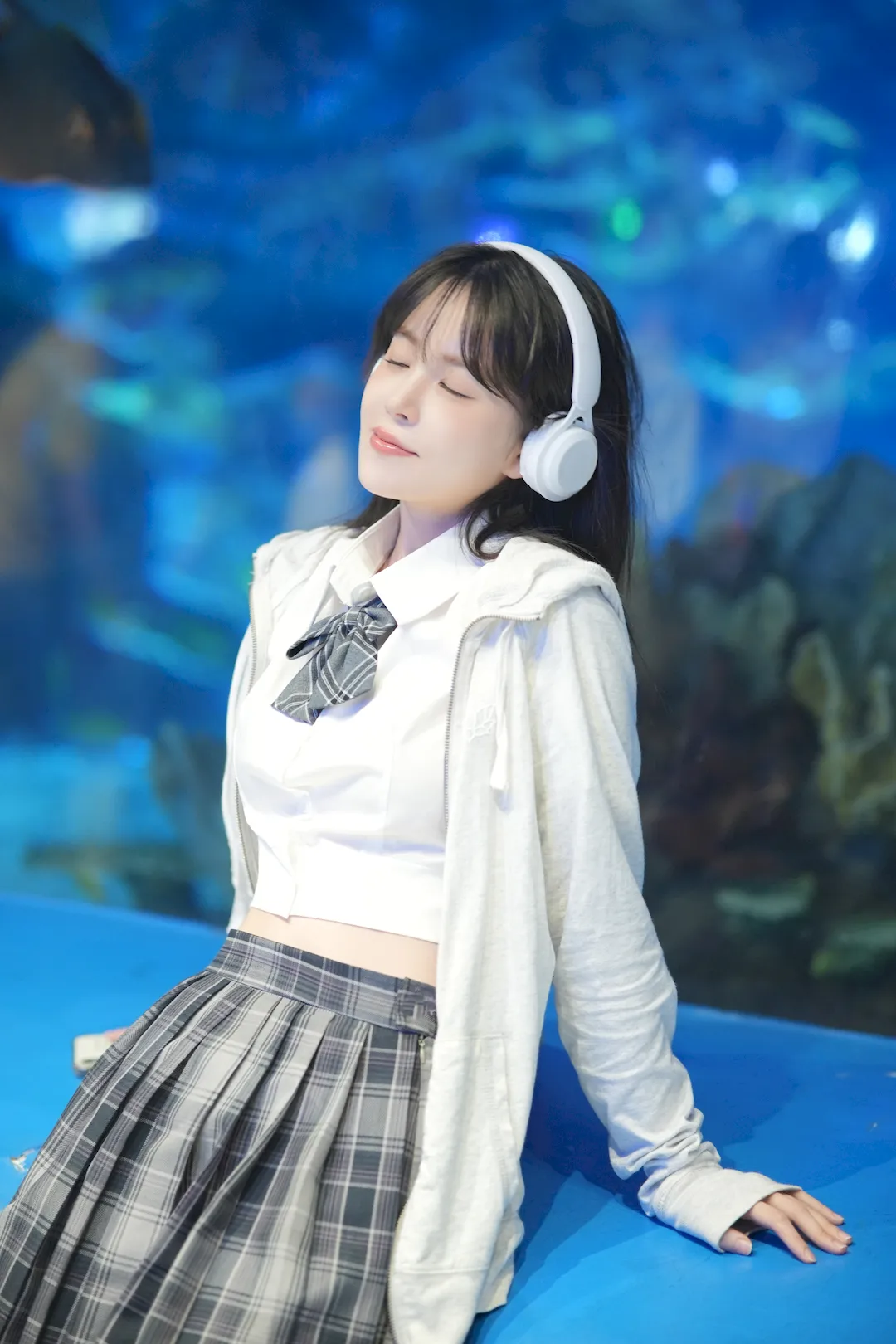 [YITUYU艺图语]2023.08.18 贩卖蓝色孤独 裸心心[21+1P/354MB]插图1