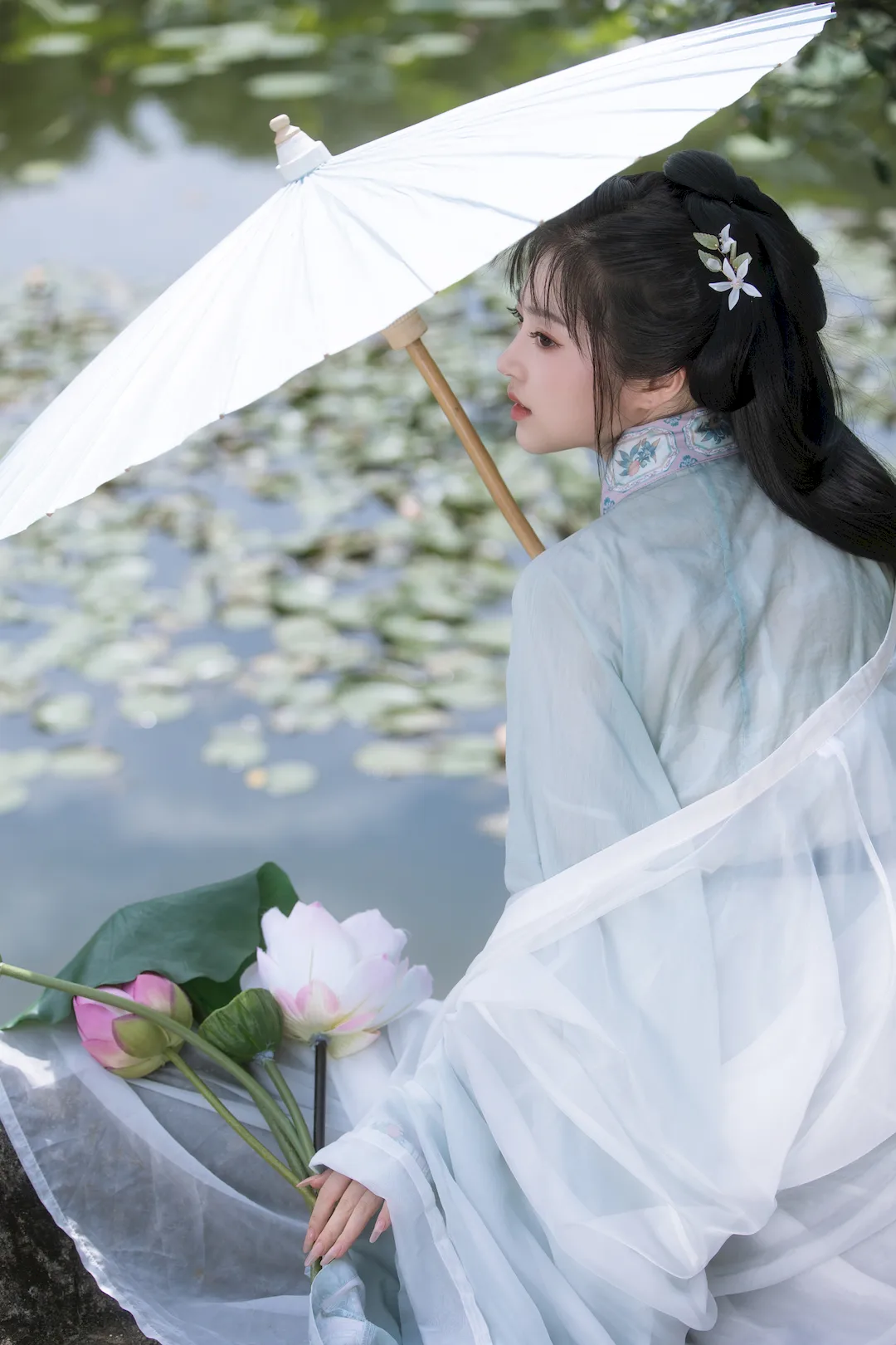 [YITUYU艺图语]2023.08.22 菡萏香 诗诗呀[21+1P/211MB]插图2