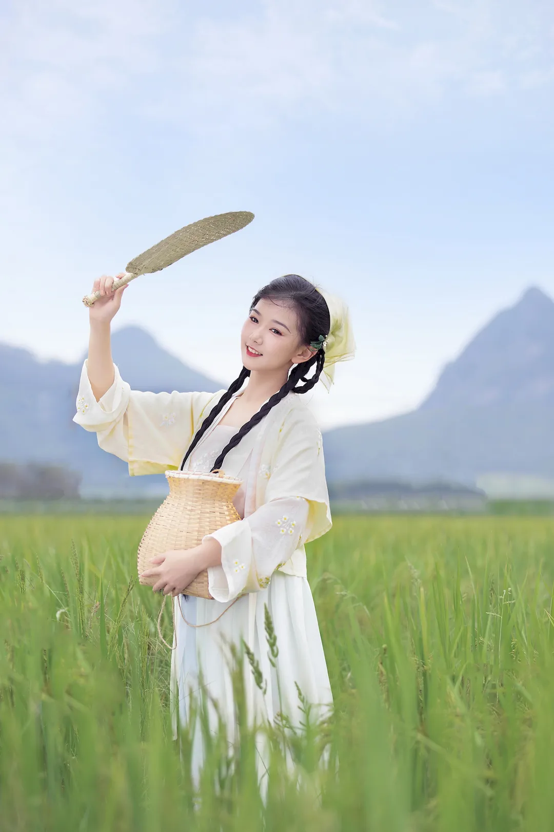 [YITUYU艺图语]2023.08.24 稻香 酸辣湯兒[25+1P/316MB]插图2